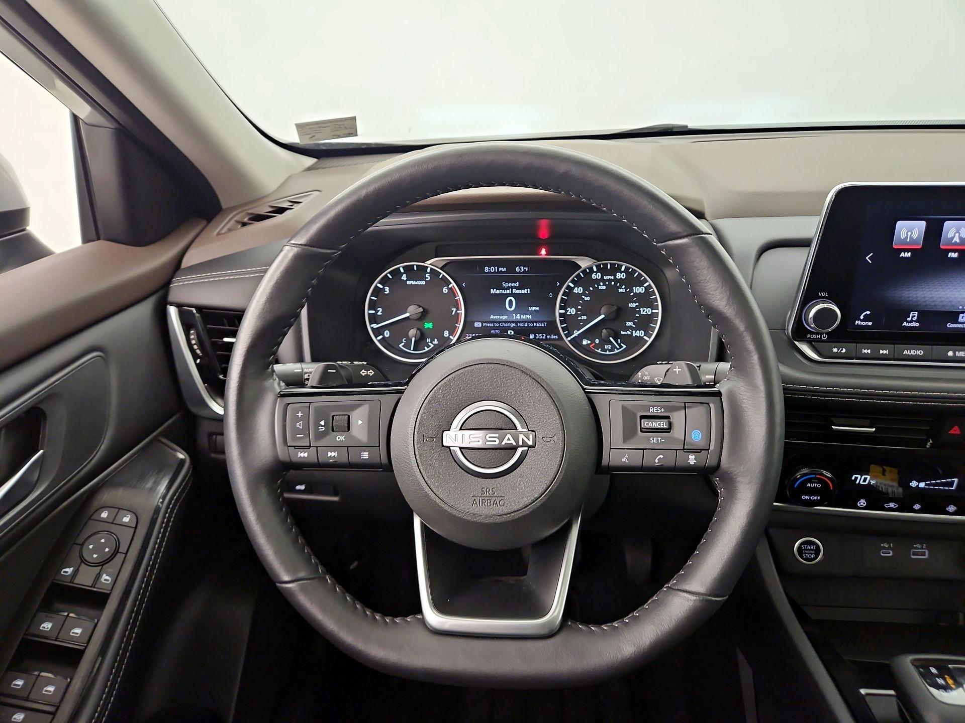 Thumbnail: 2023 Nissan Rogue - 10