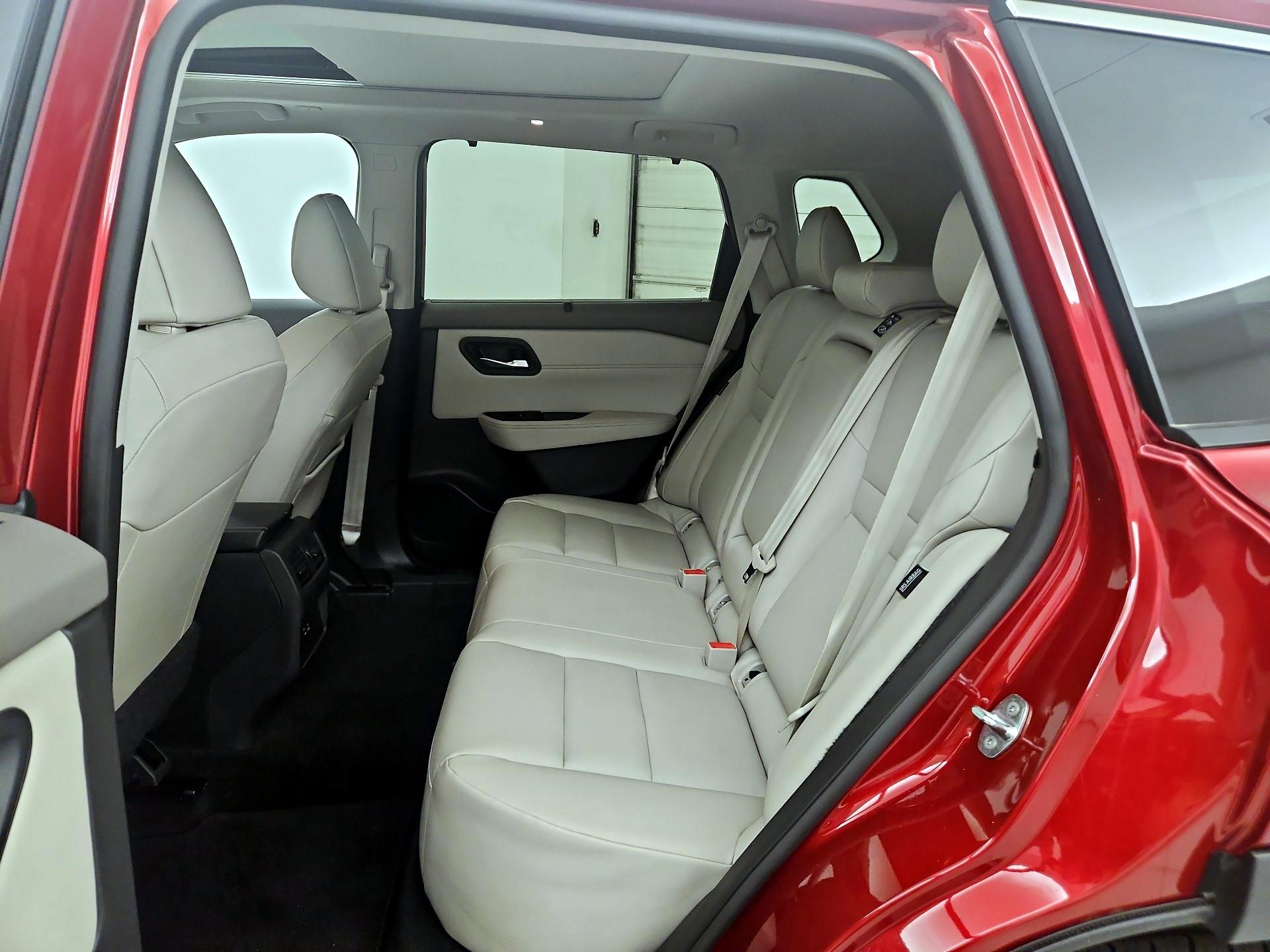 Thumbnail: 2023 Nissan Rogue - 20