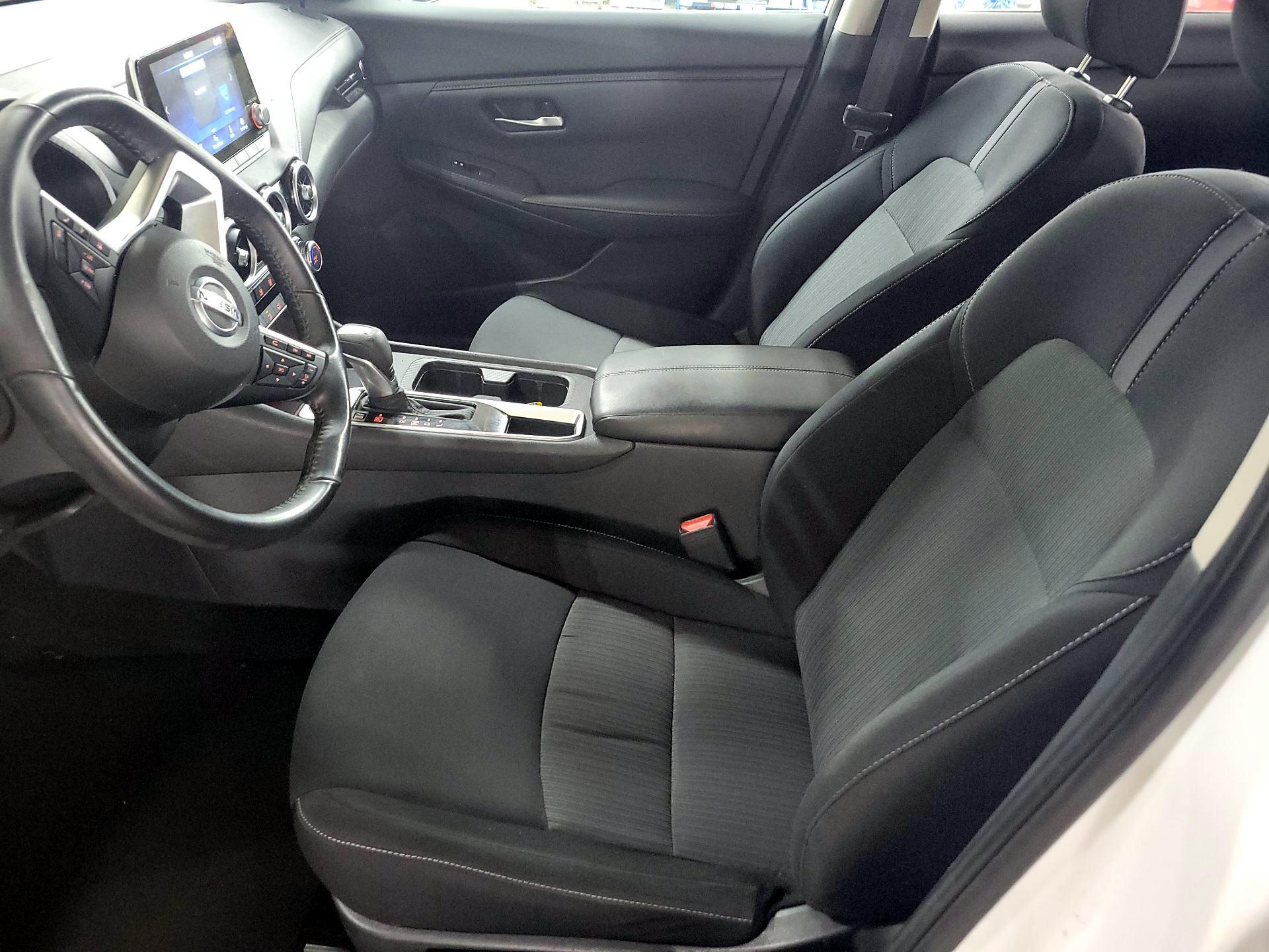 Thumbnail: 2022 Nissan Sentra - 11