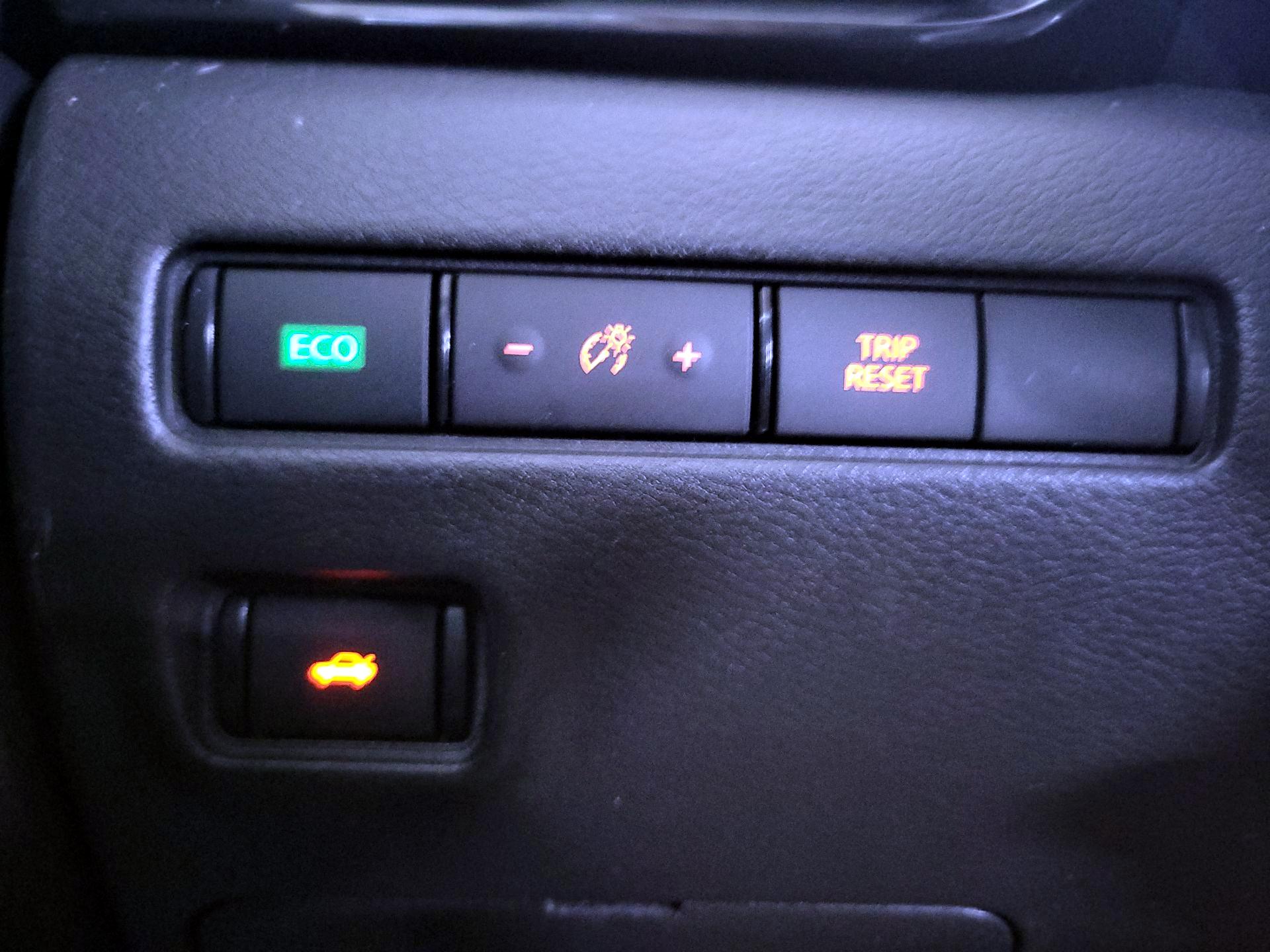 Thumbnail: 2022 Nissan Sentra - 13