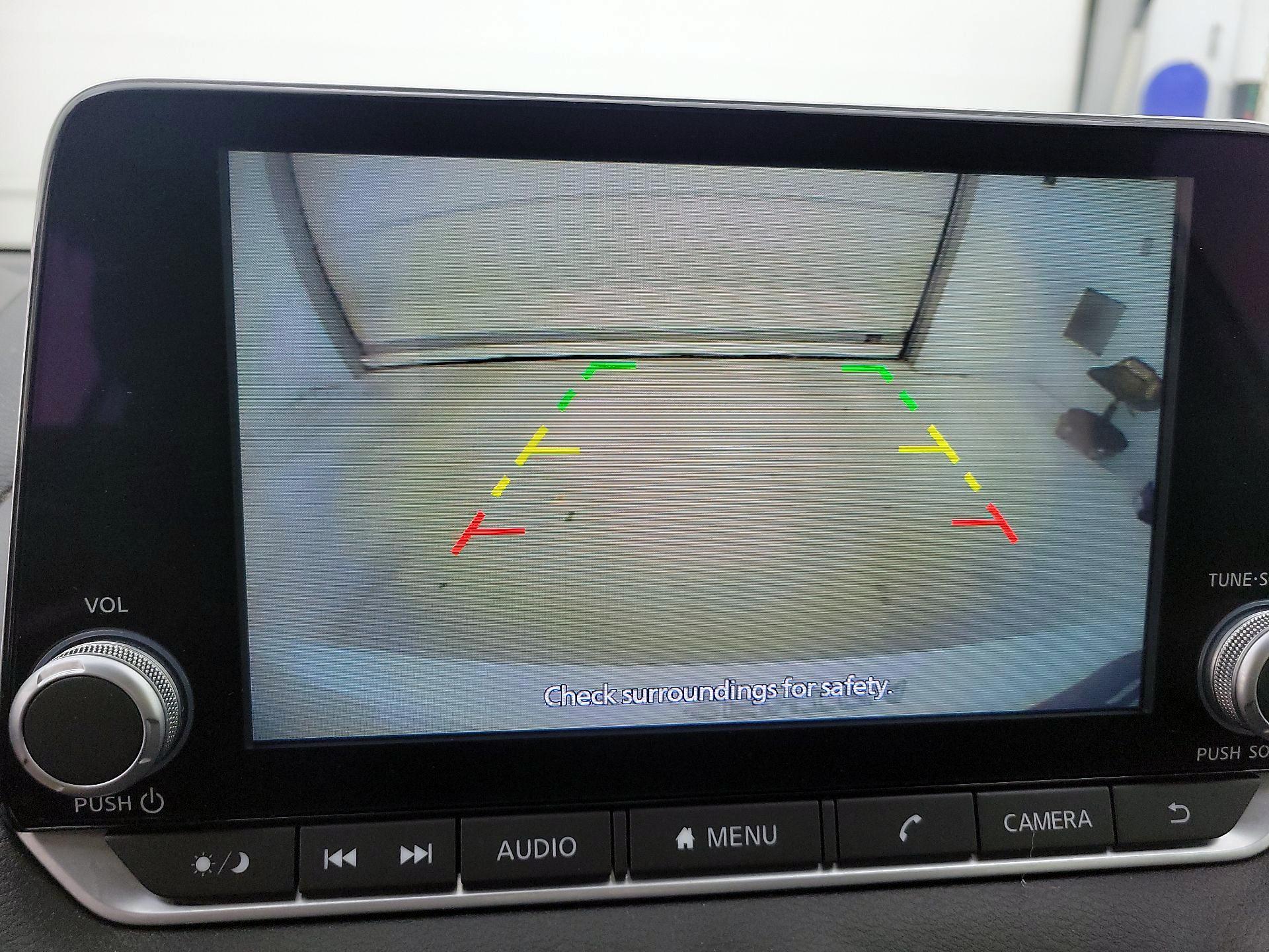 Thumbnail: 2022 Nissan Sentra - 14