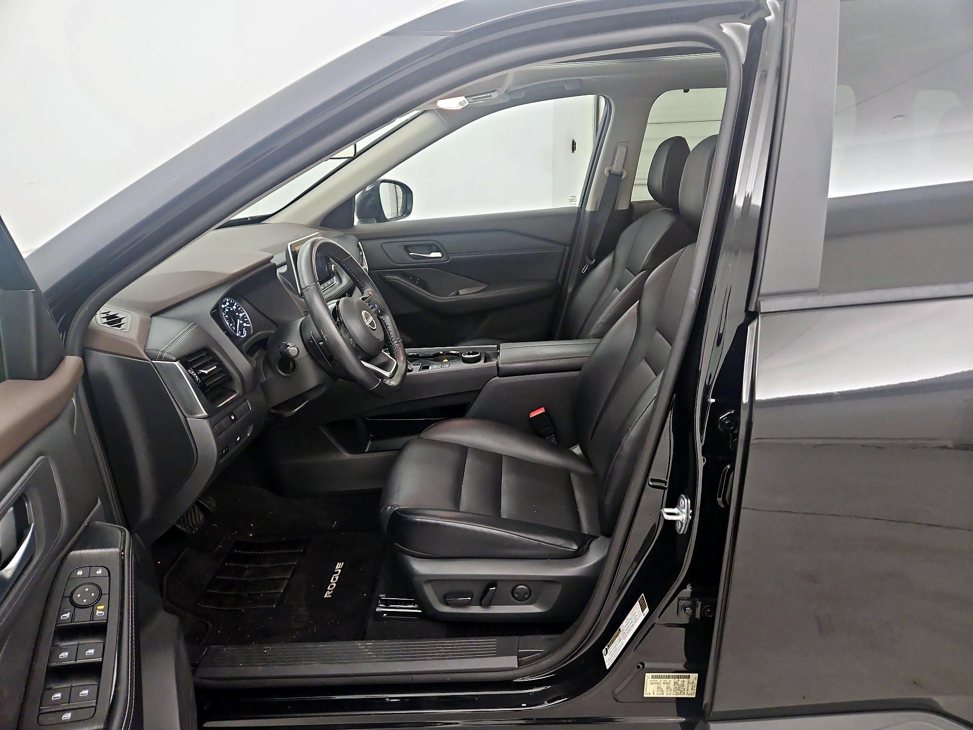 Thumbnail: 2023 Nissan Rogue - 11