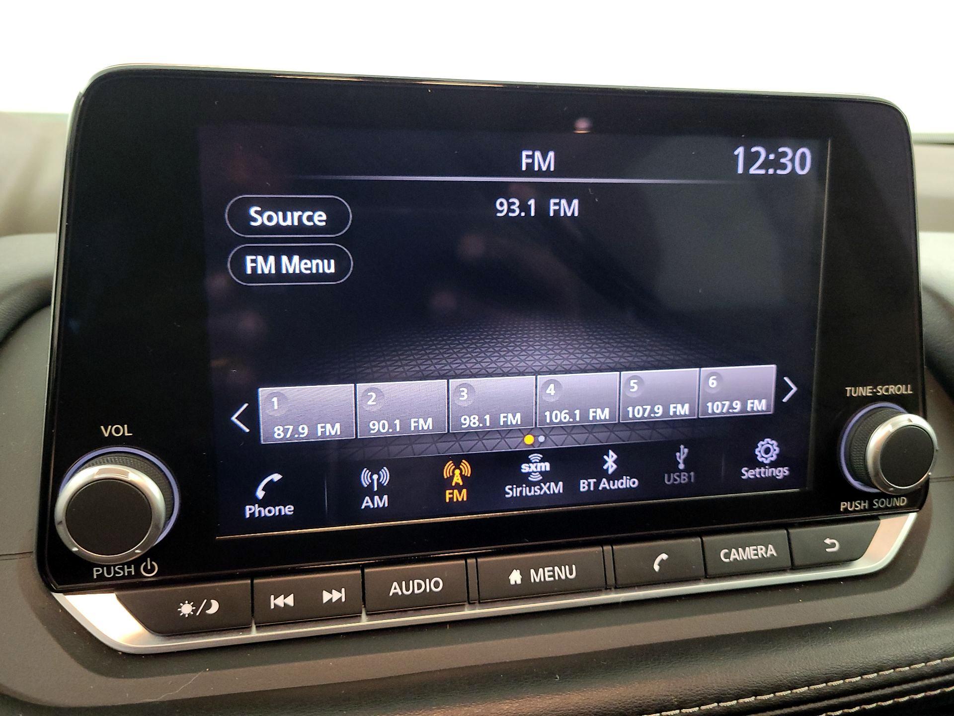 Thumbnail: 2023 Nissan Rogue - 15