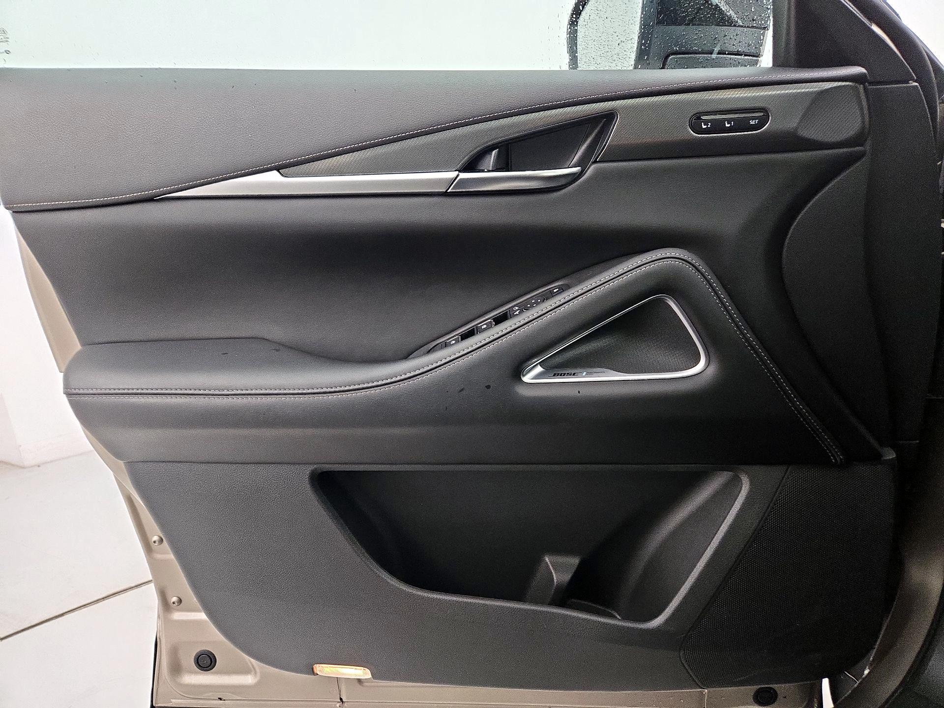 Thumbnail: 2023 INFINITI QX60 - 12