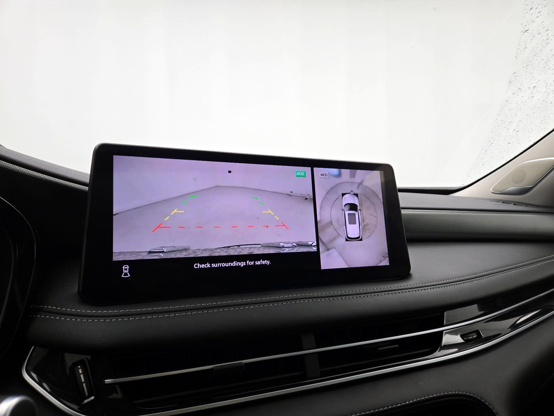 Thumbnail: 2023 INFINITI QX60 - 14