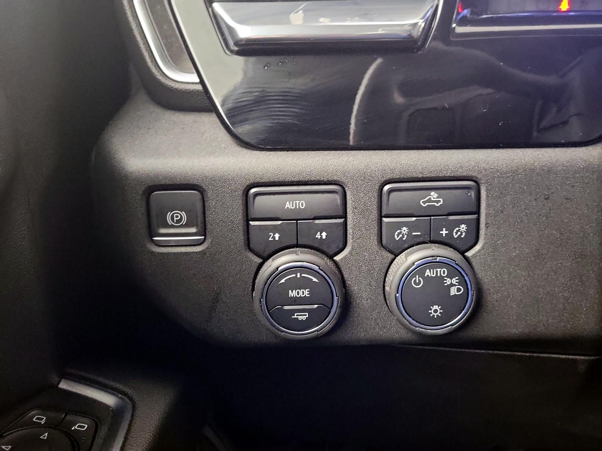 Thumbnail: 2022 Chevrolet Silverado 1500 - 11