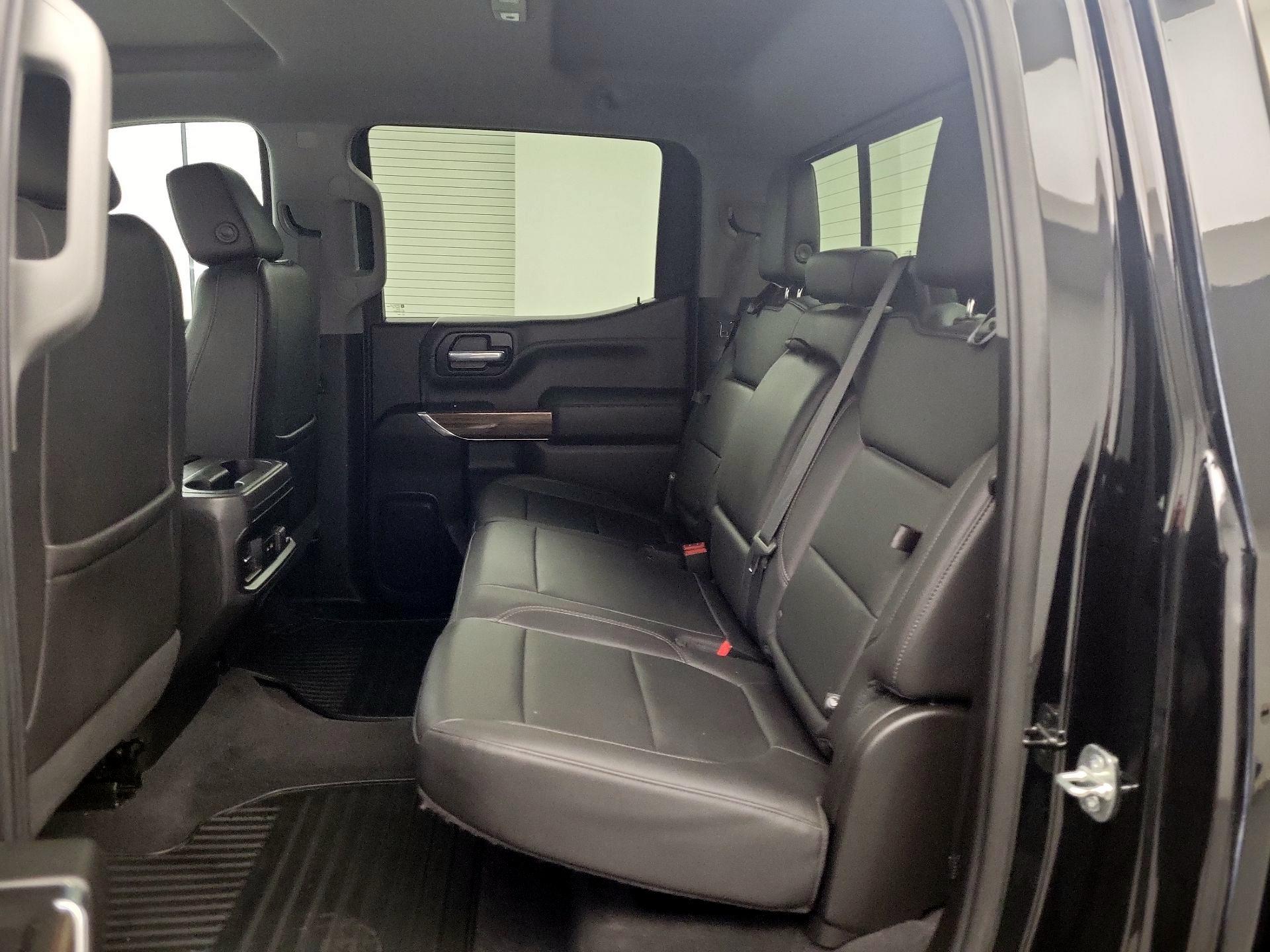 Thumbnail: 2020 Chevrolet Silverado 1500 - 17