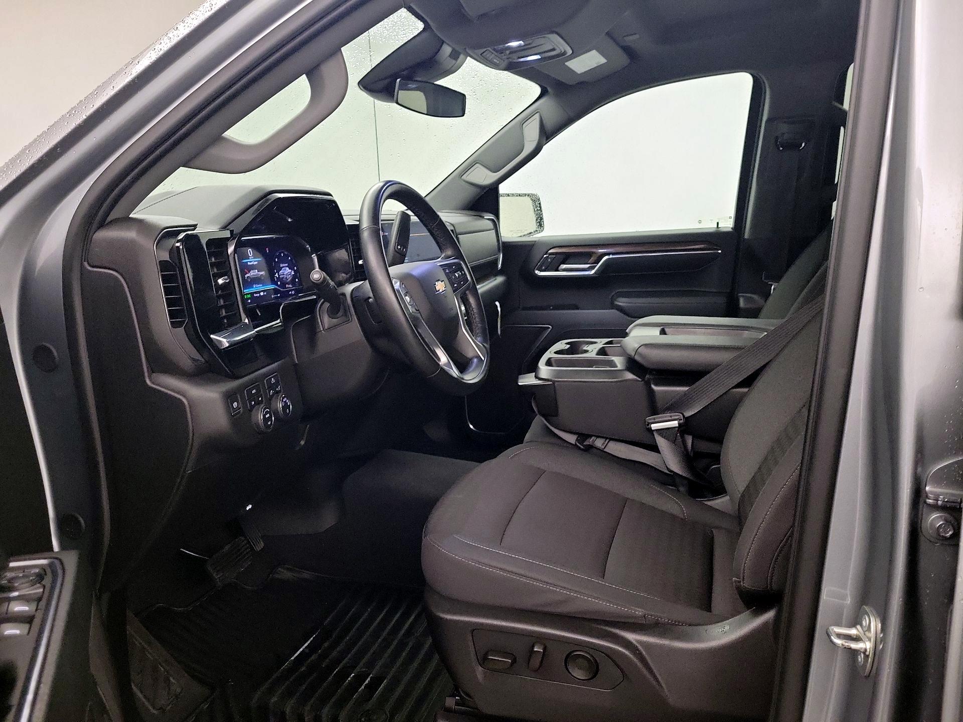 Thumbnail: 2024 Chevrolet Silverado 1500 - 9