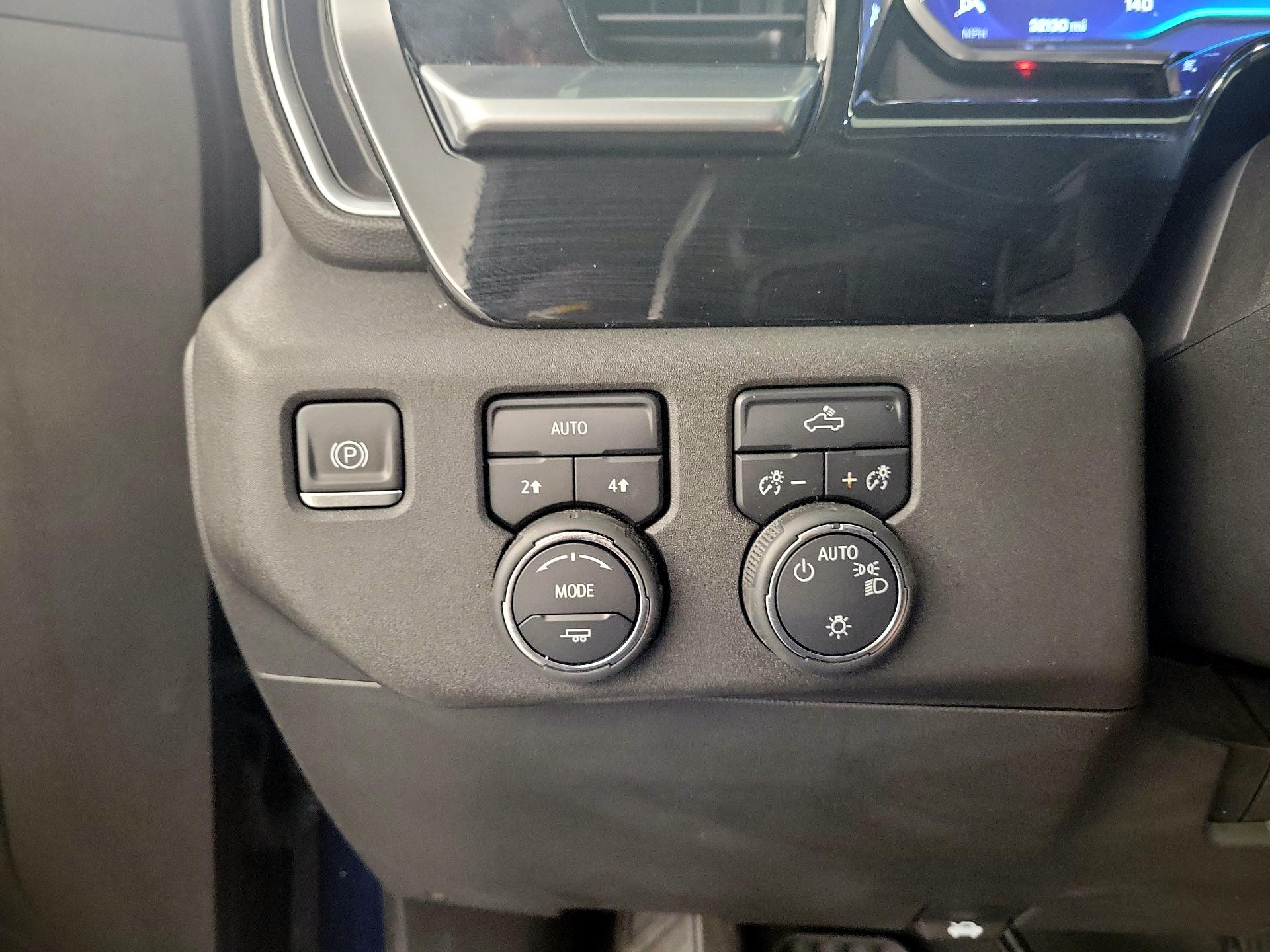 Thumbnail: 2022 Chevrolet Silverado 1500 - 11