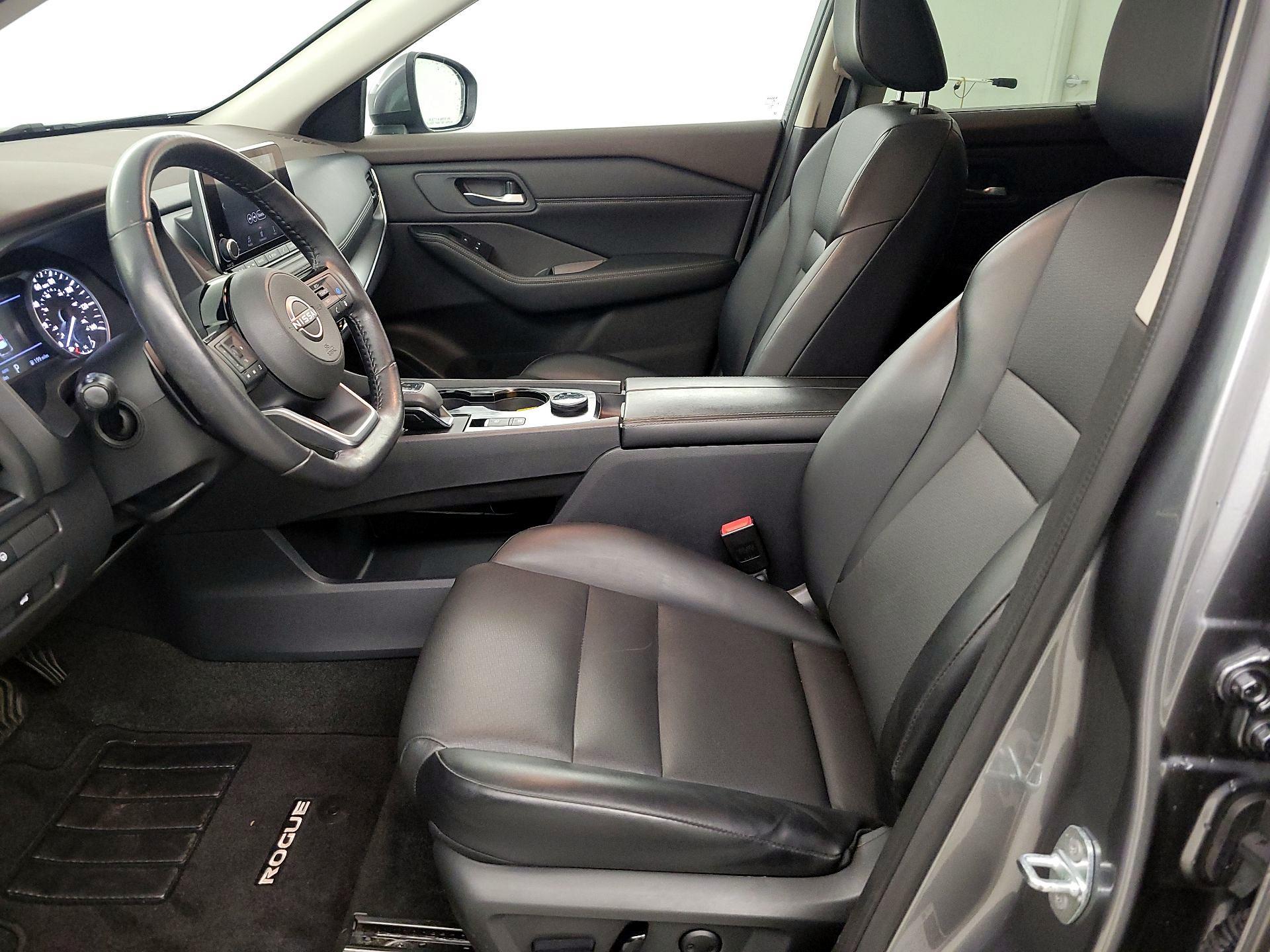 Thumbnail: 2023 Nissan Rogue - 11