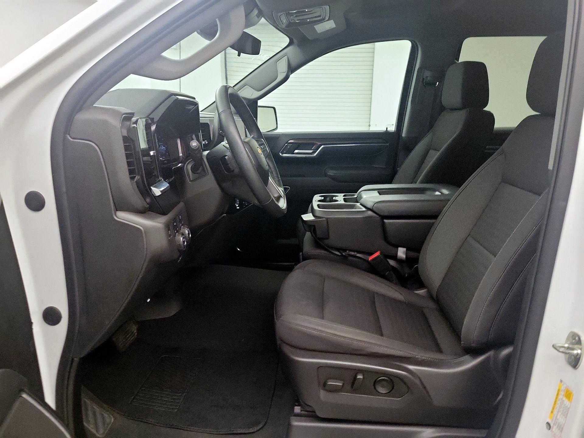 Thumbnail: 2023 Chevrolet Silverado 1500 - 9