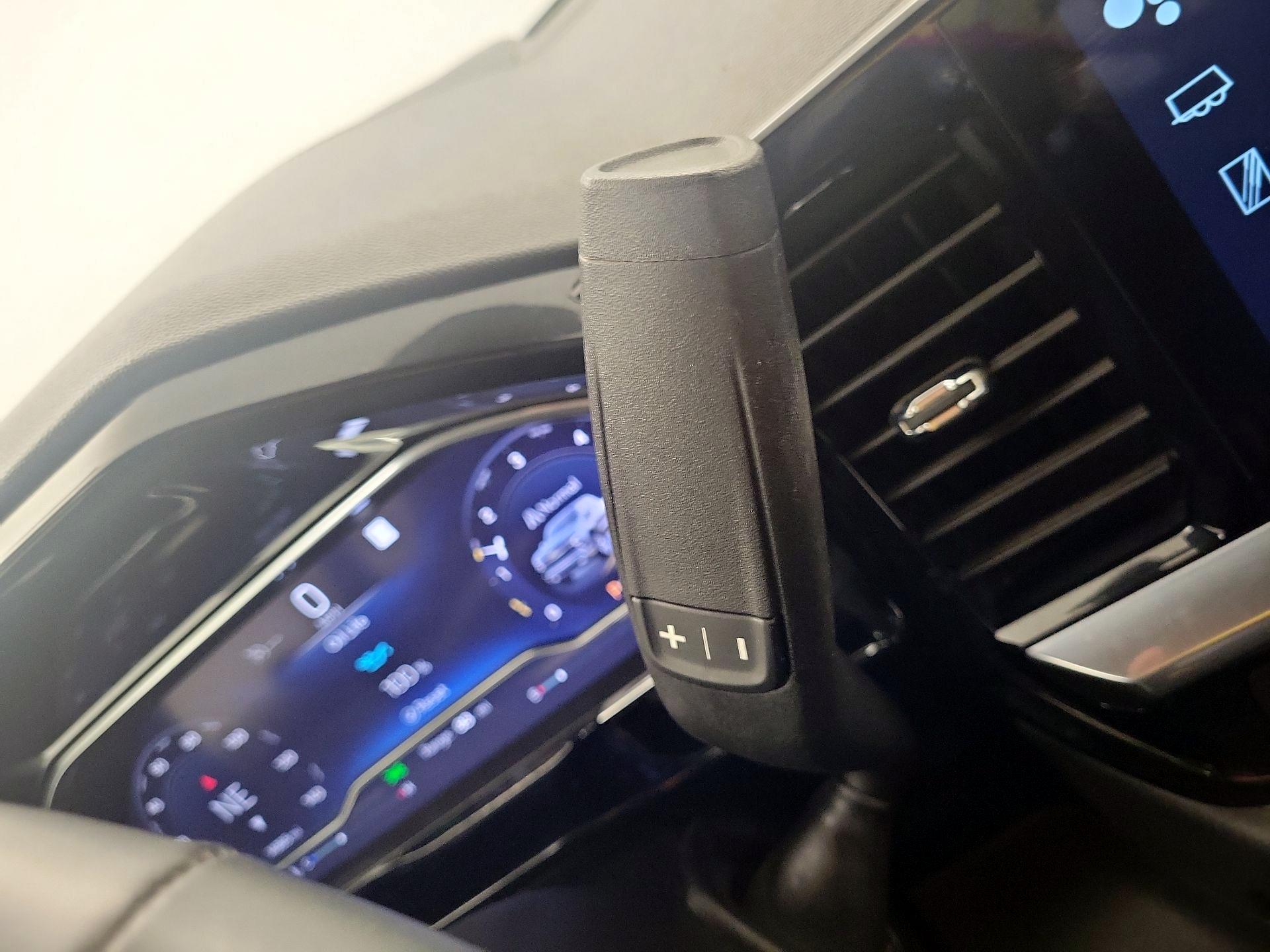 Thumbnail: 2023 Chevrolet Silverado 1500 - 15