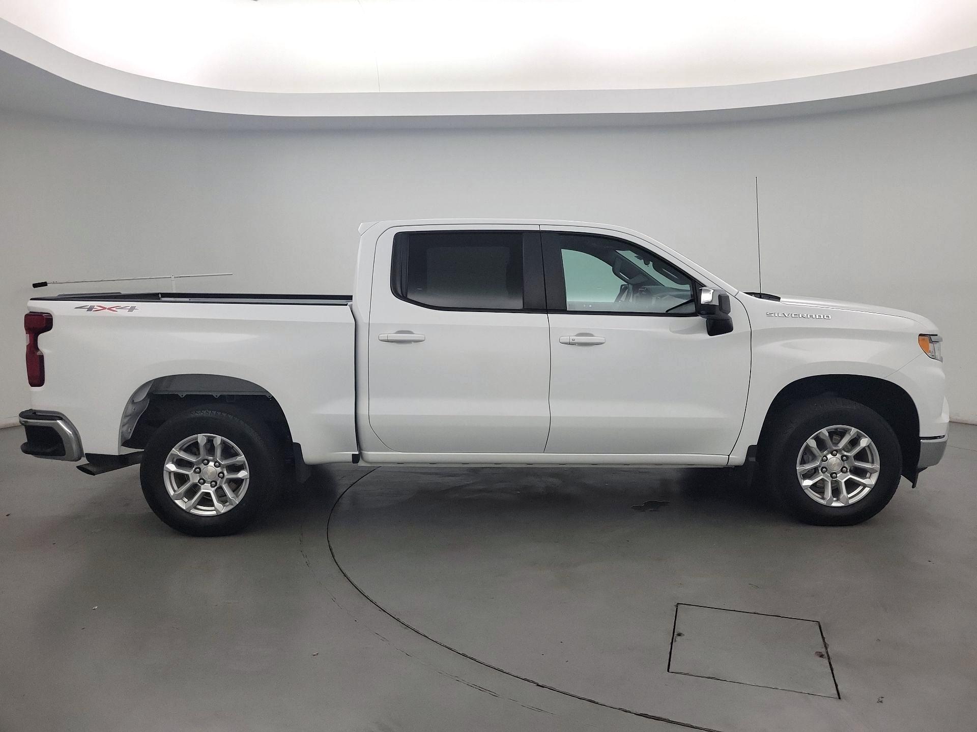 Thumbnail: 2023 Chevrolet Silverado 1500 - 4