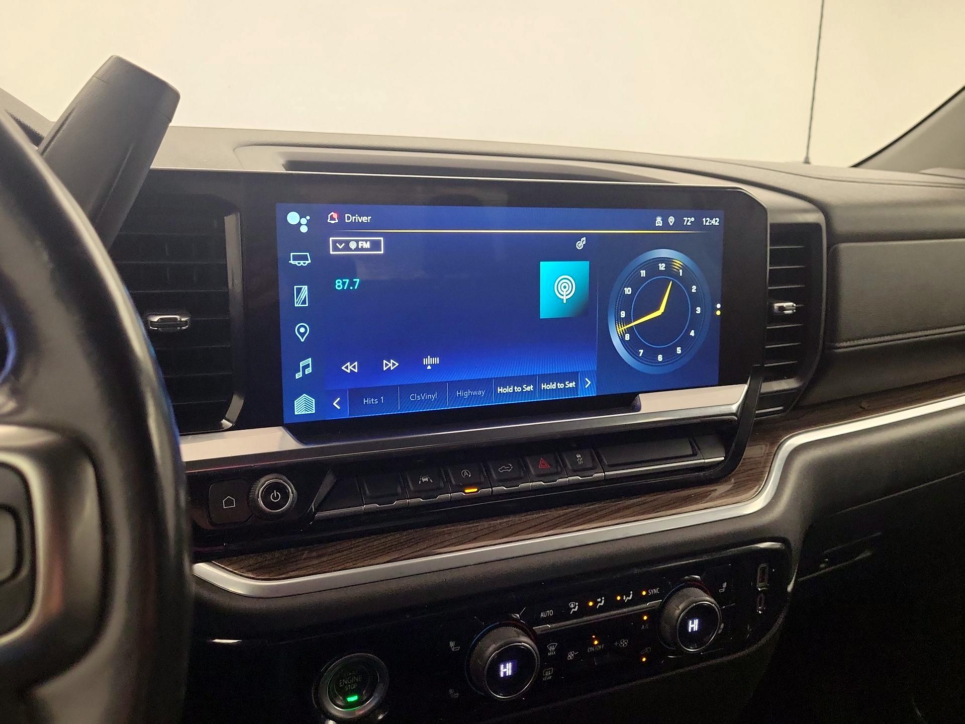 Thumbnail: 2022 Chevrolet Silverado 1500 - 13