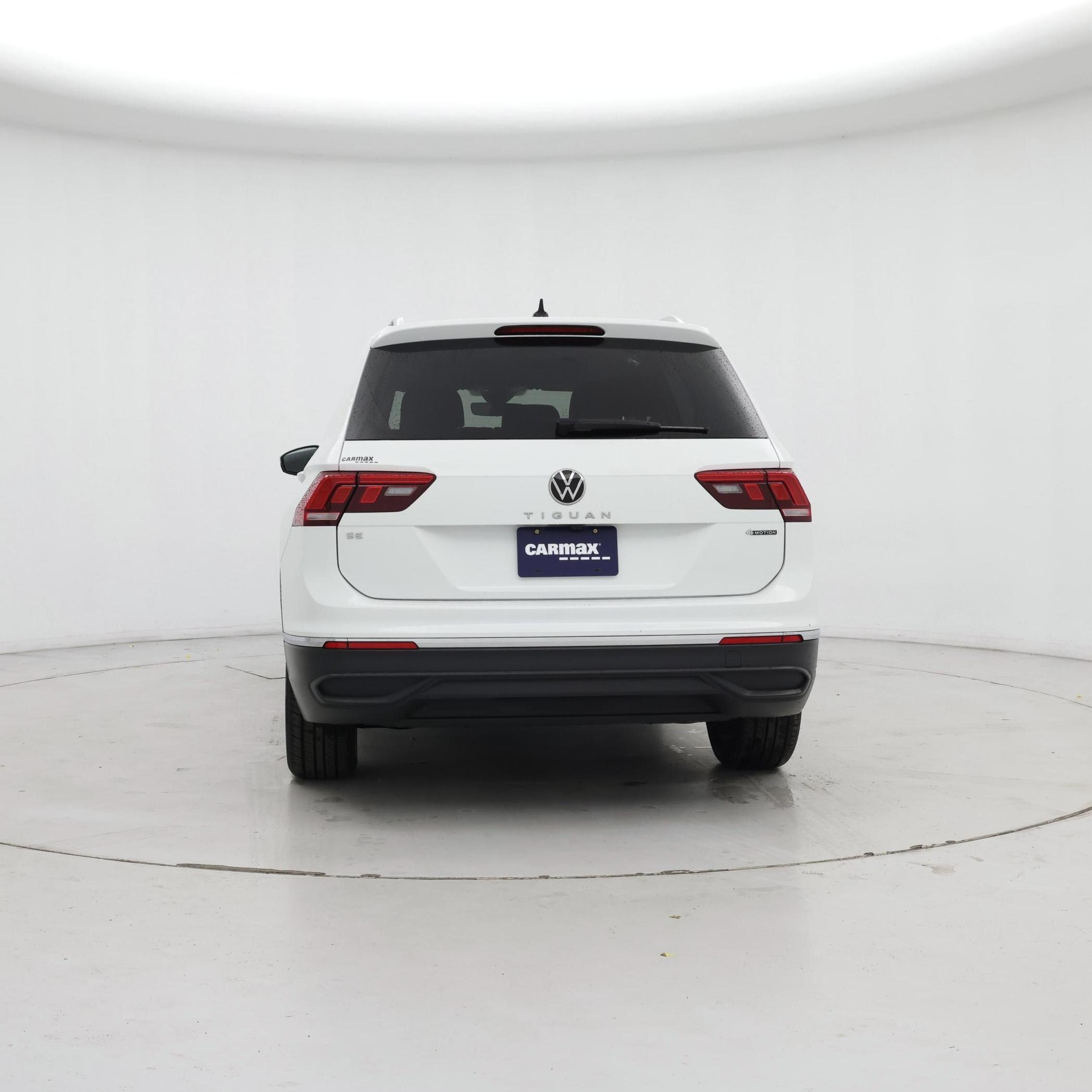 Thumbnail: 2022 Volkswagen Tiguan - 6