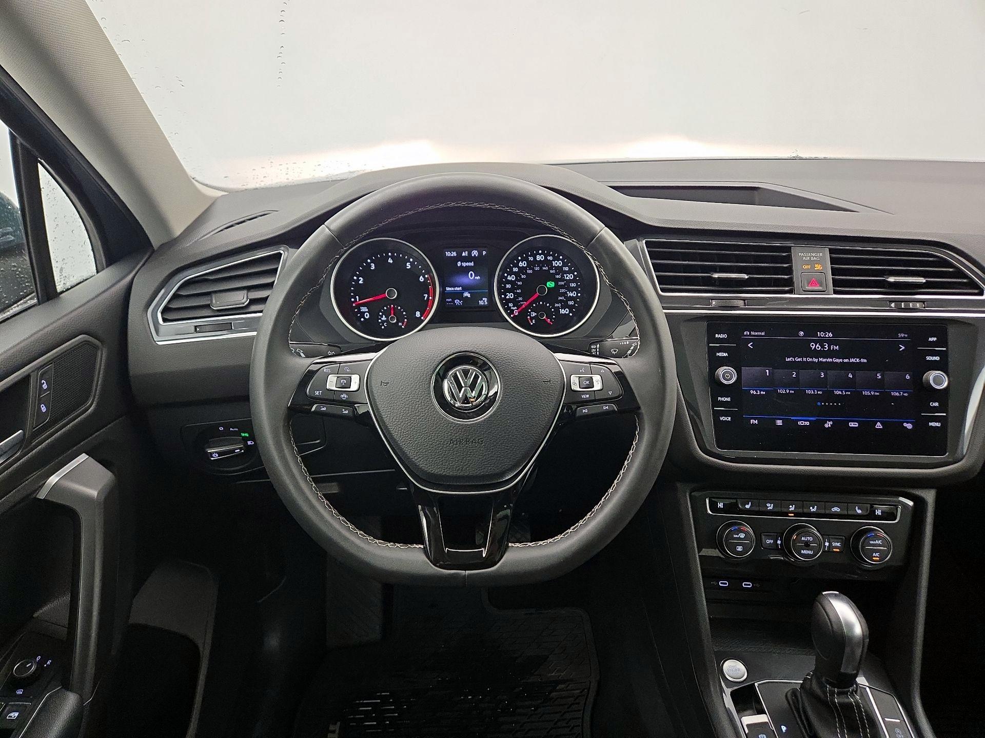 Thumbnail: 2021 Volkswagen Tiguan - 10