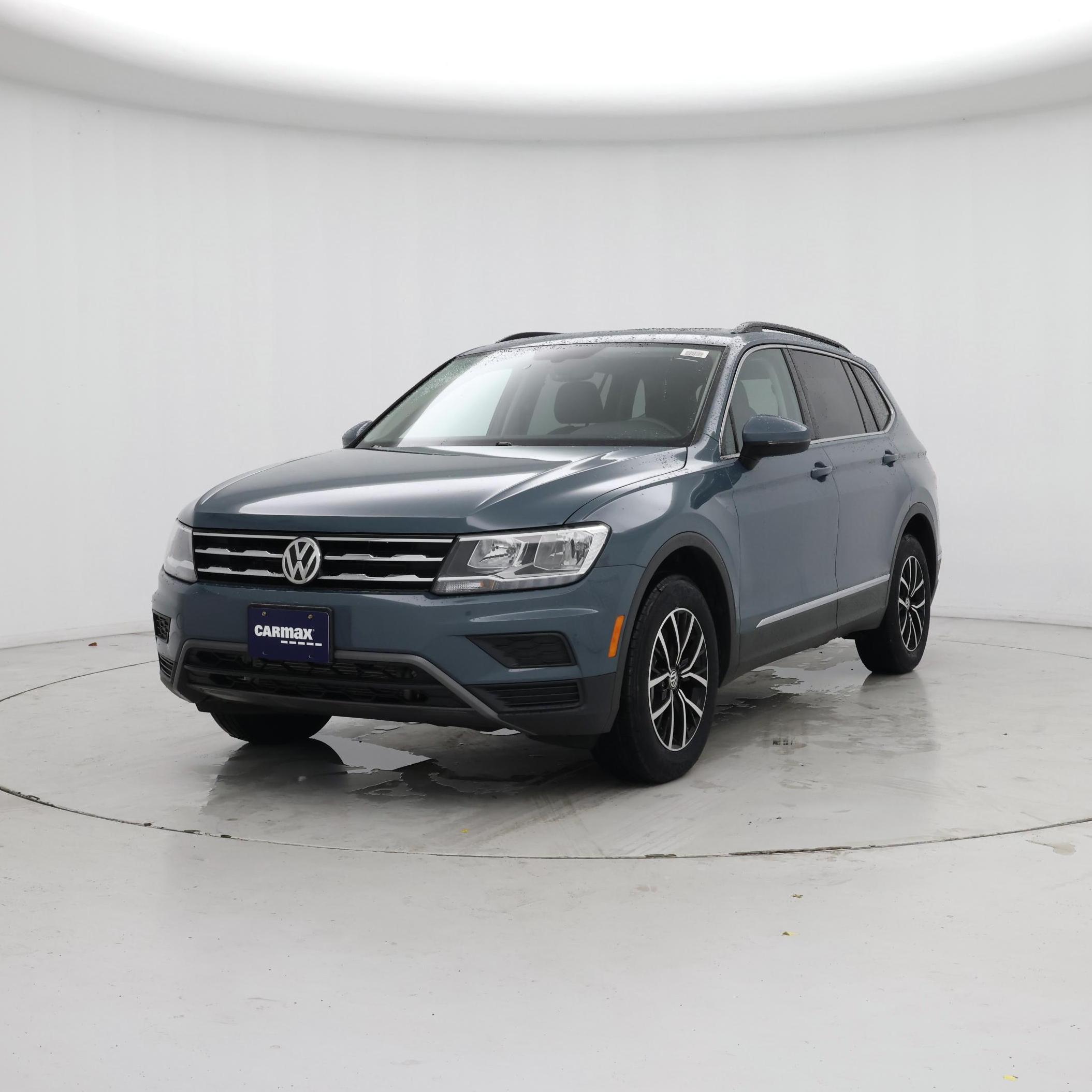 Thumbnail: 2021 Volkswagen Tiguan - 4