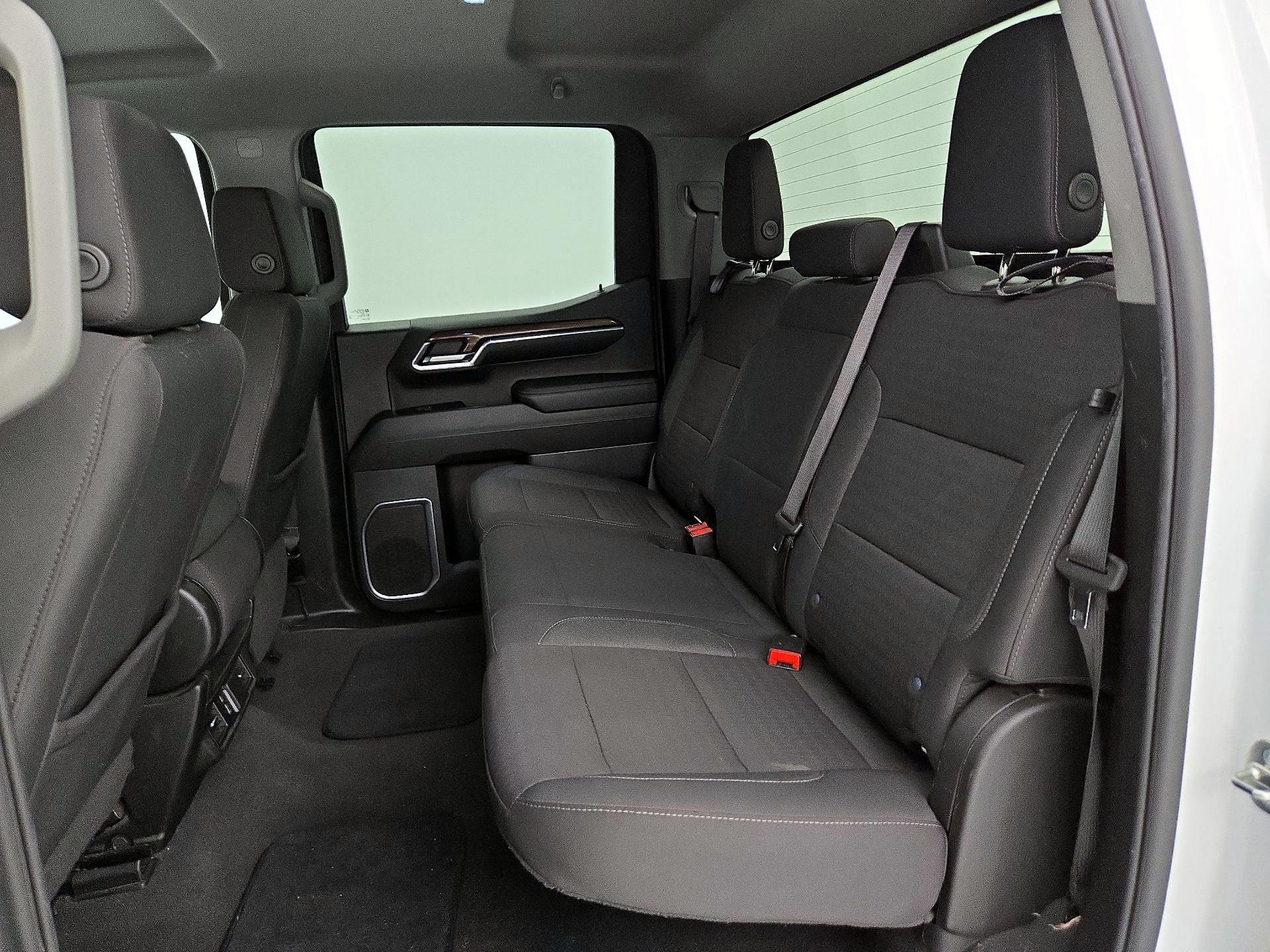 Thumbnail: 2024 Chevrolet Silverado 1500 - 20