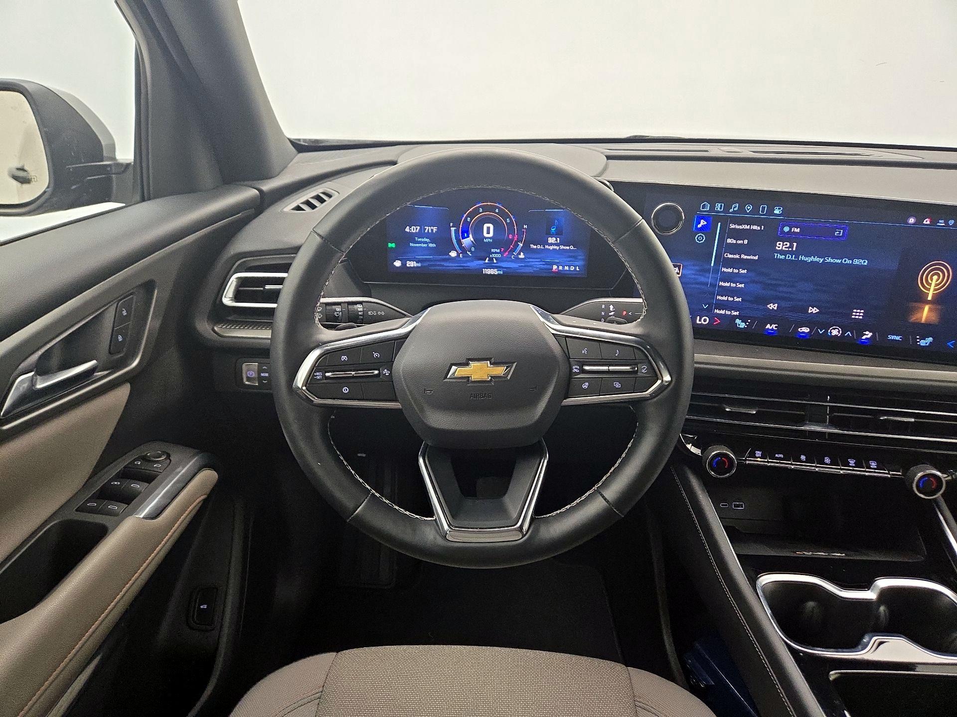 Thumbnail: 2025 Chevrolet Traverse - 10