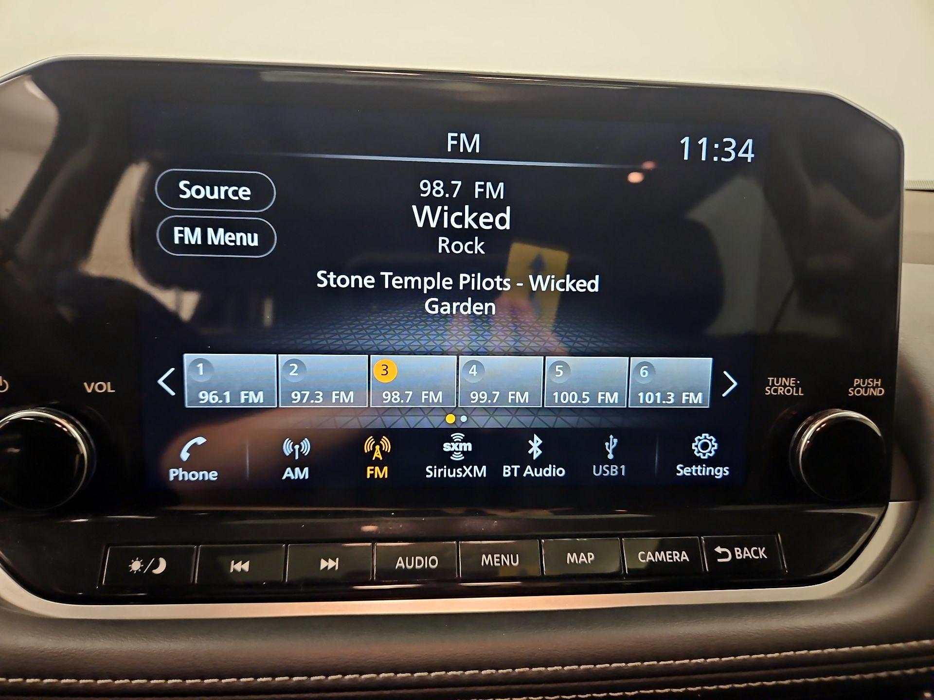 Thumbnail: 2023 Nissan Rogue - 16