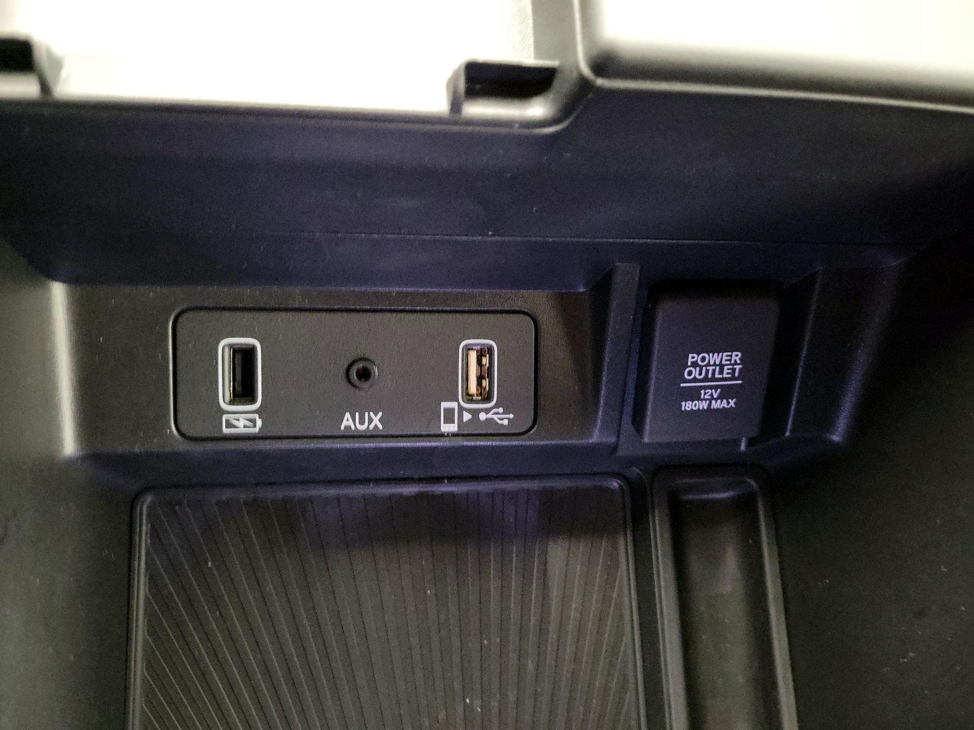 Thumbnail: 2021 Acura TLX - 17