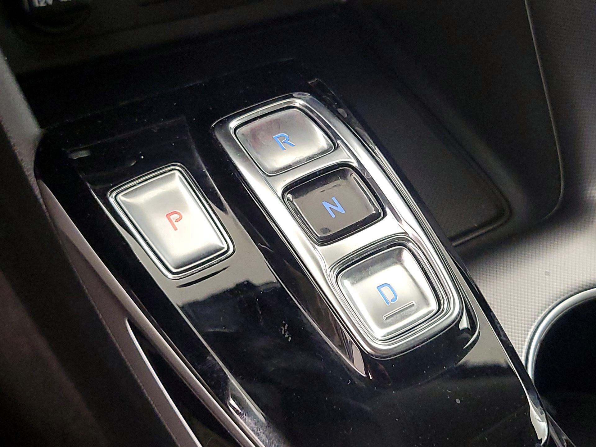 Thumbnail: 2022 Hyundai Sonata - 17