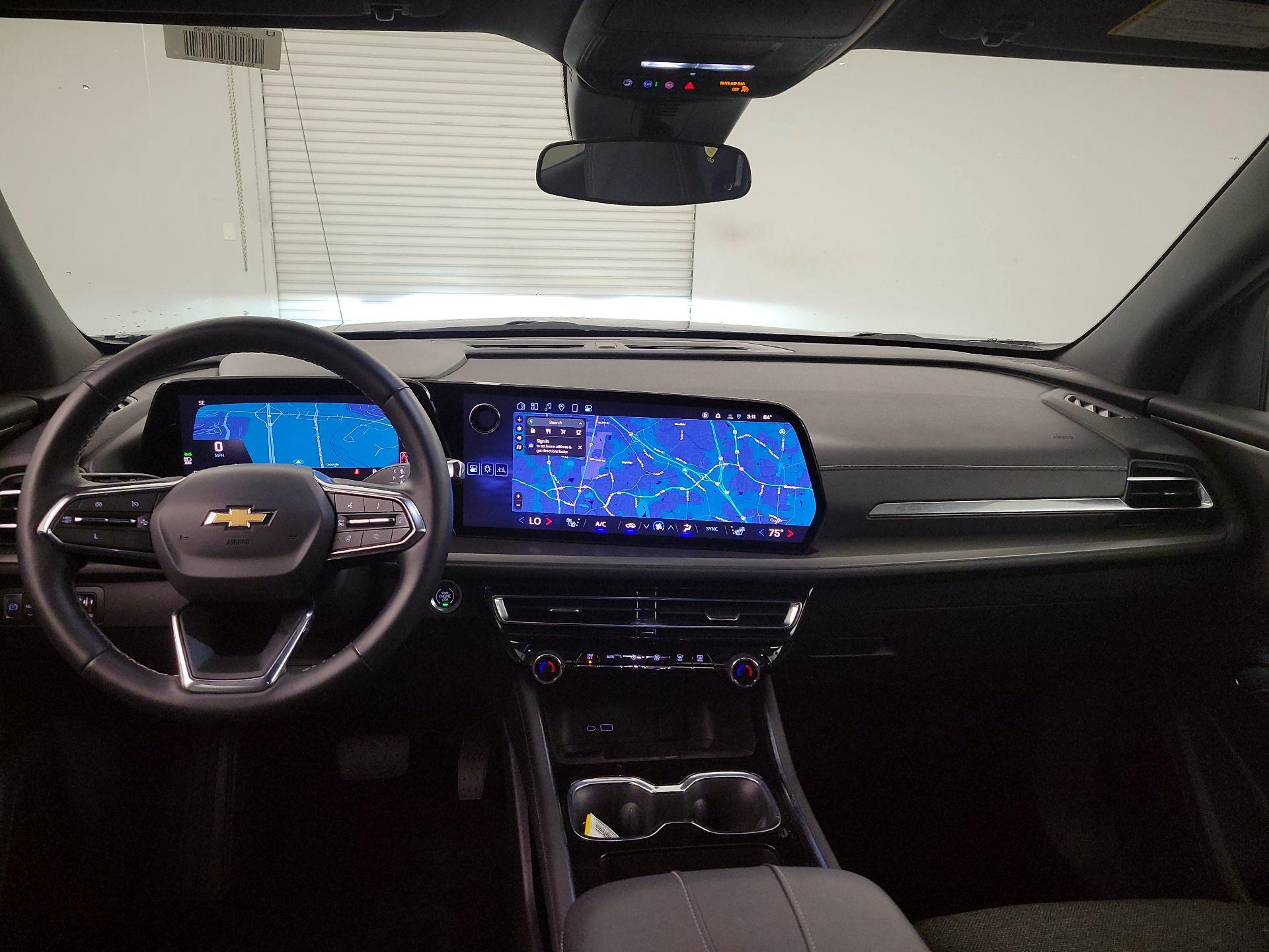 Thumbnail: 2025 Chevrolet Traverse - 9