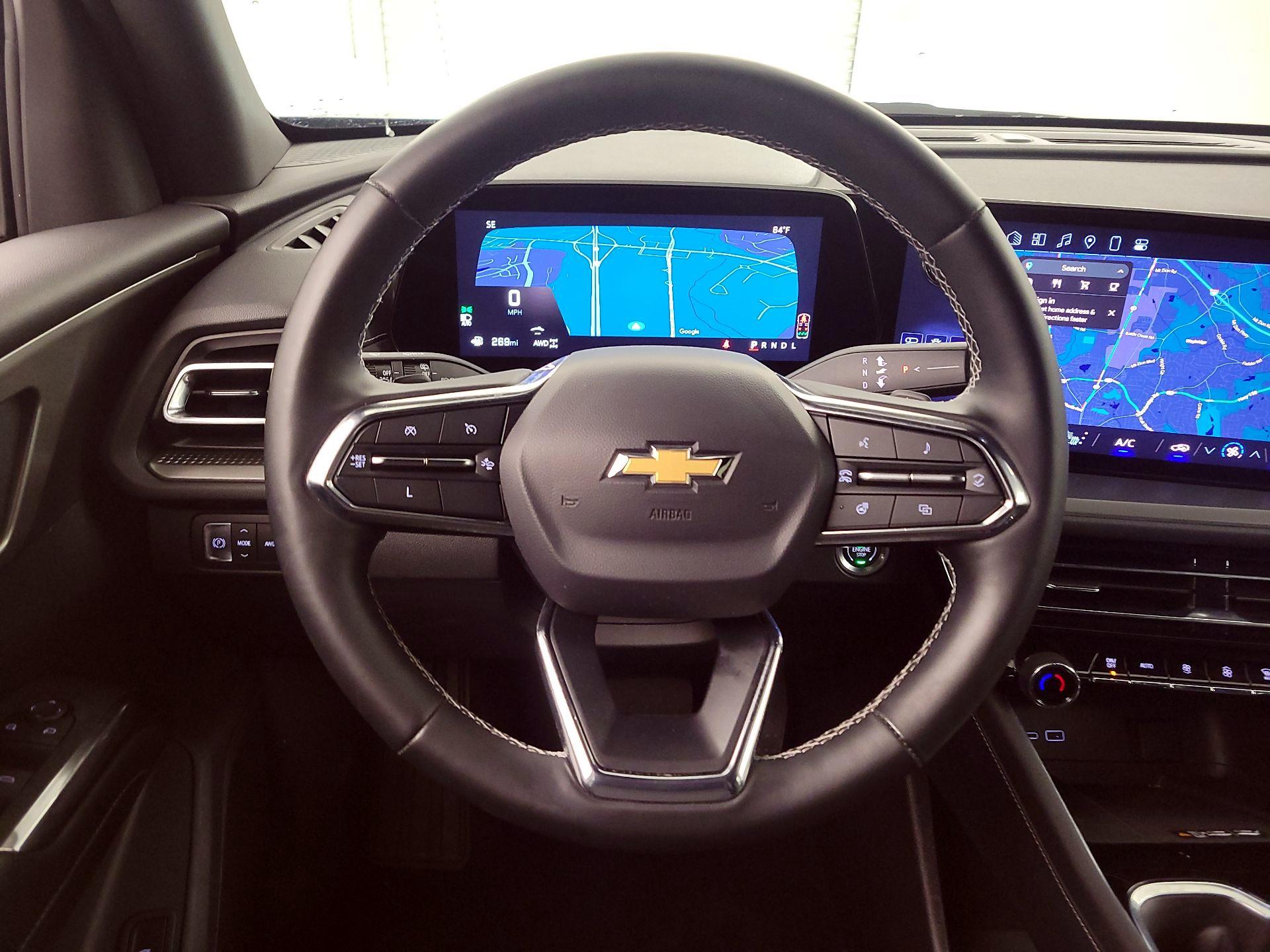 Thumbnail: 2025 Chevrolet Traverse - 10