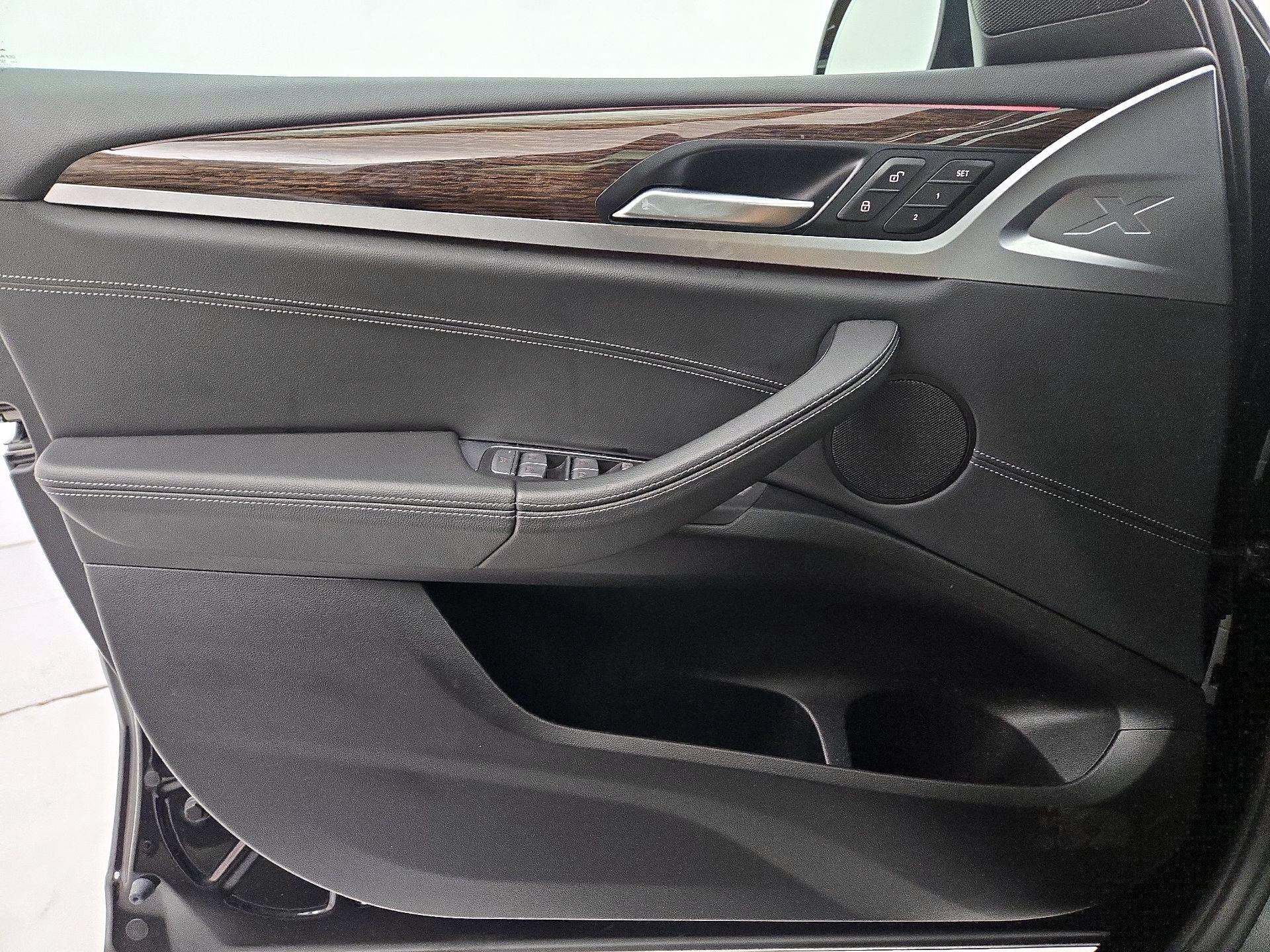 Thumbnail: 2020 BMW X4 - 12