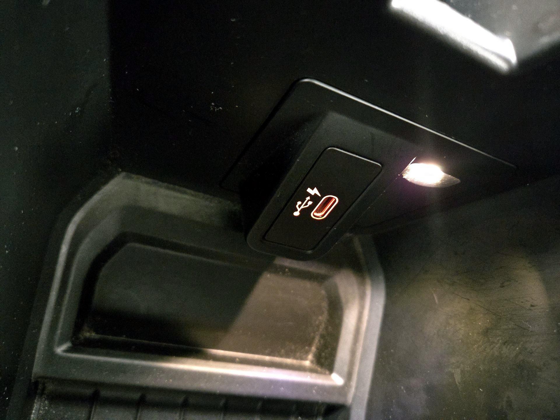 Thumbnail: 2020 BMW X4 - 18