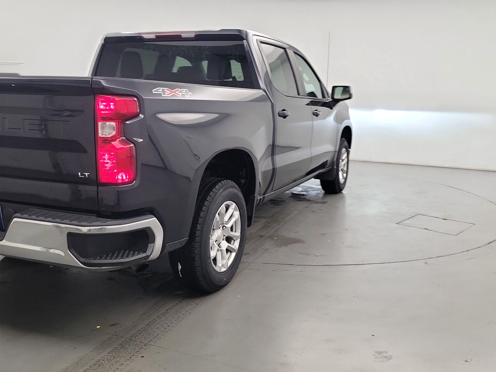 Thumbnail: 2022 Chevrolet Silverado 1500 - 5