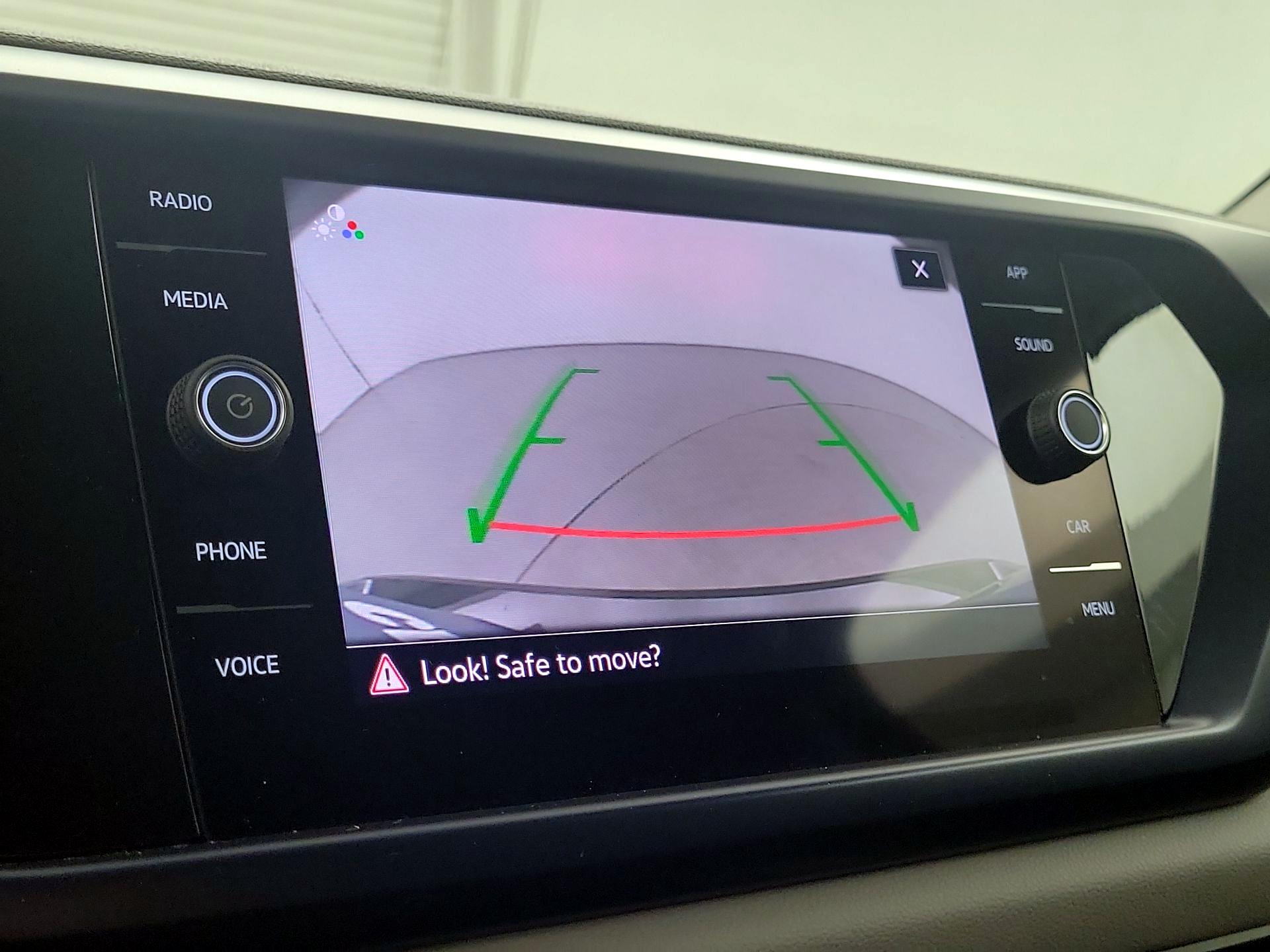 Thumbnail: 2023 Volkswagen Taos - 12