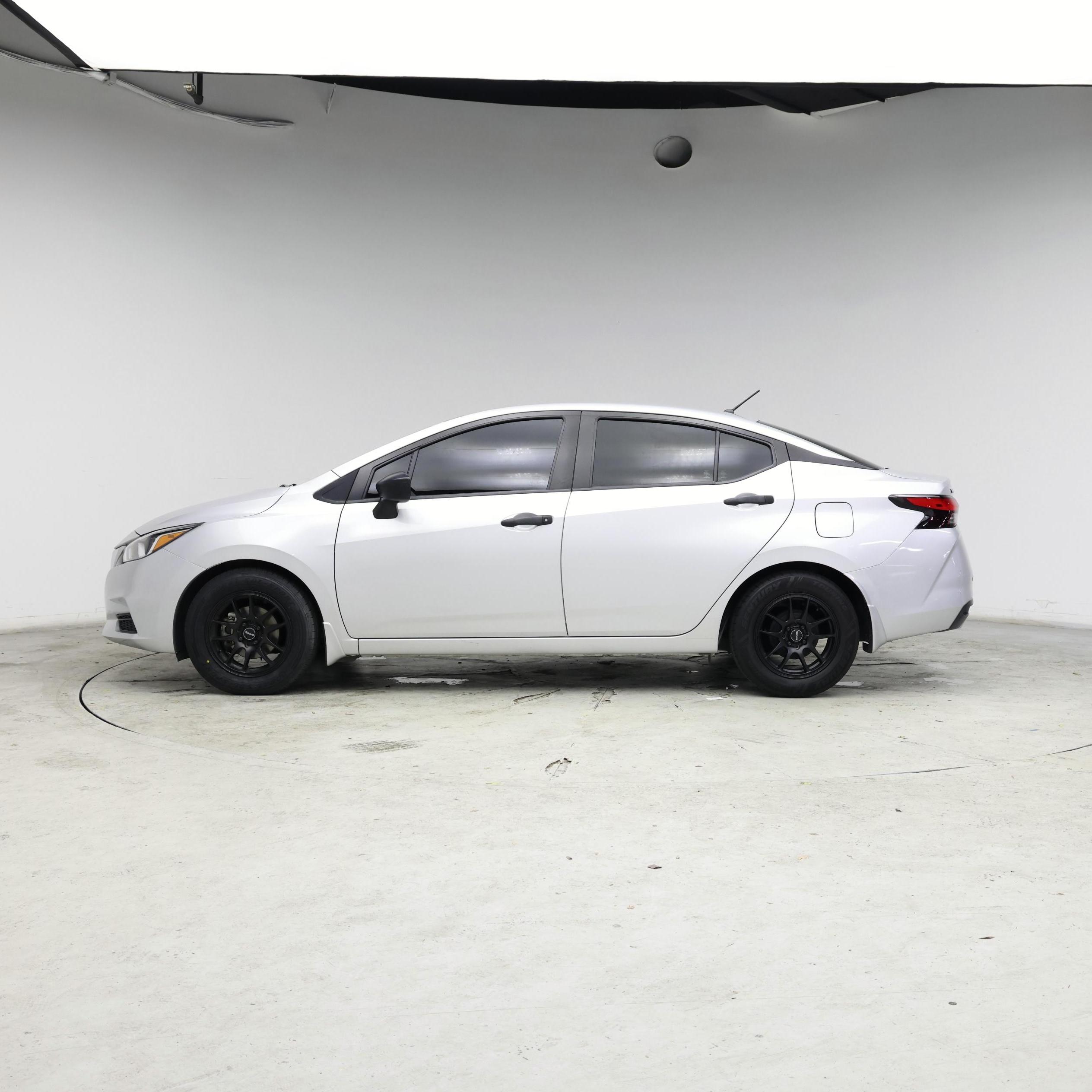 Thumbnail: 2021 Nissan Versa - 3