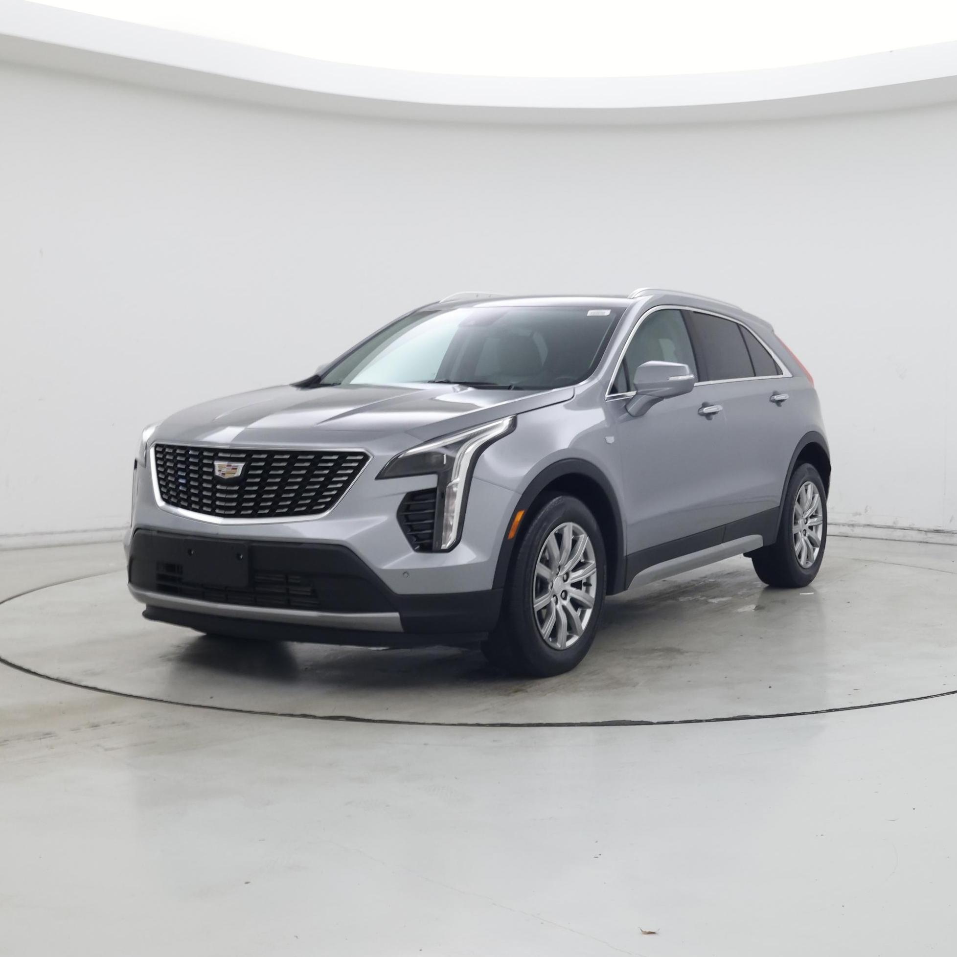 Thumbnail: 2023 Cadillac XT4 - 4