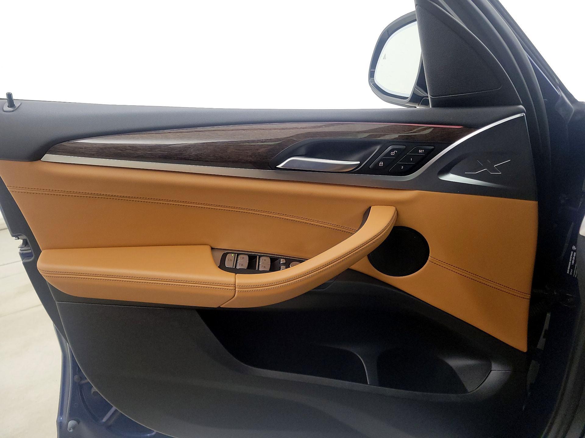 Thumbnail: 2021 BMW X3 - 12