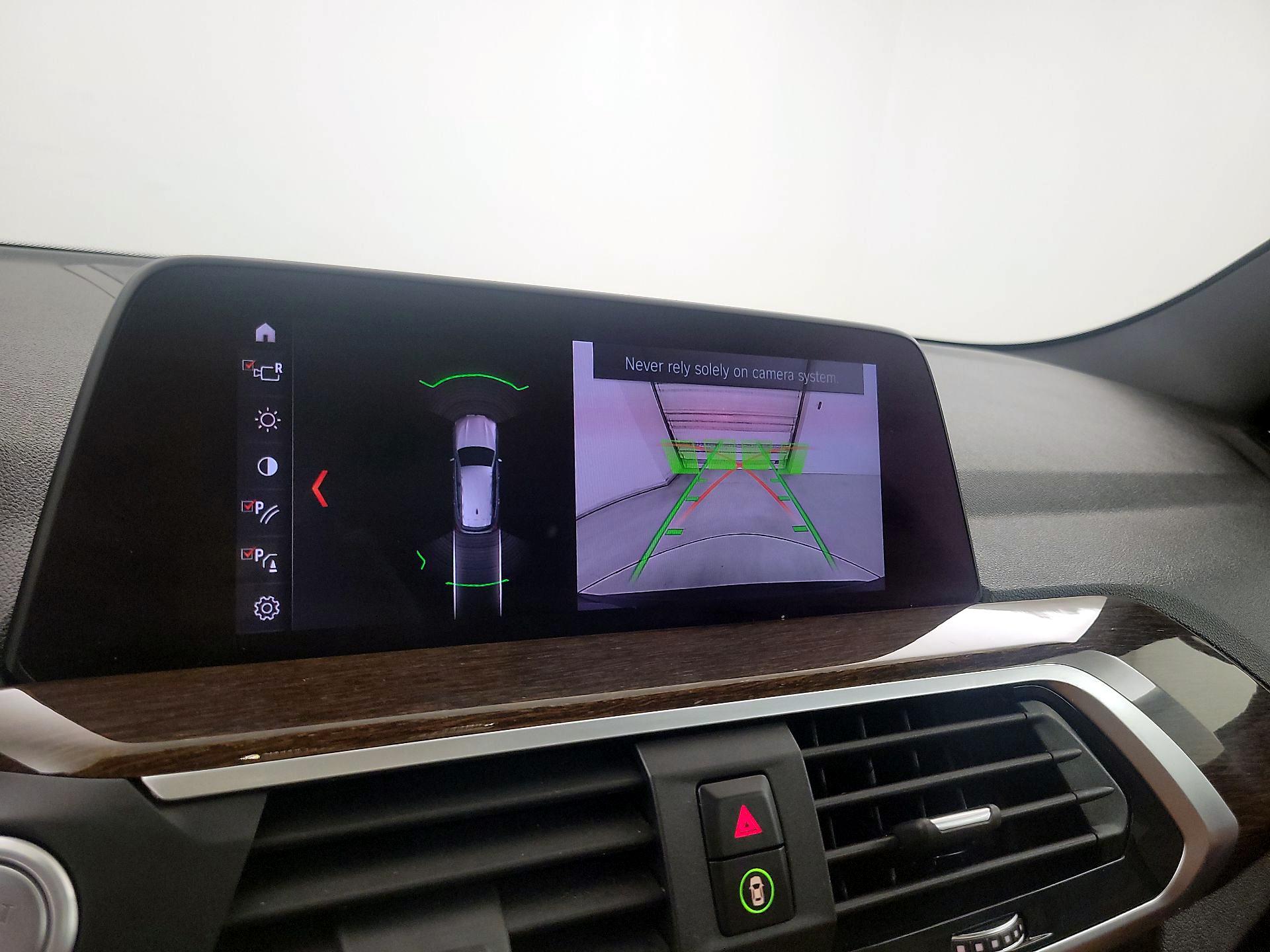 Thumbnail: 2021 BMW X3 - 15