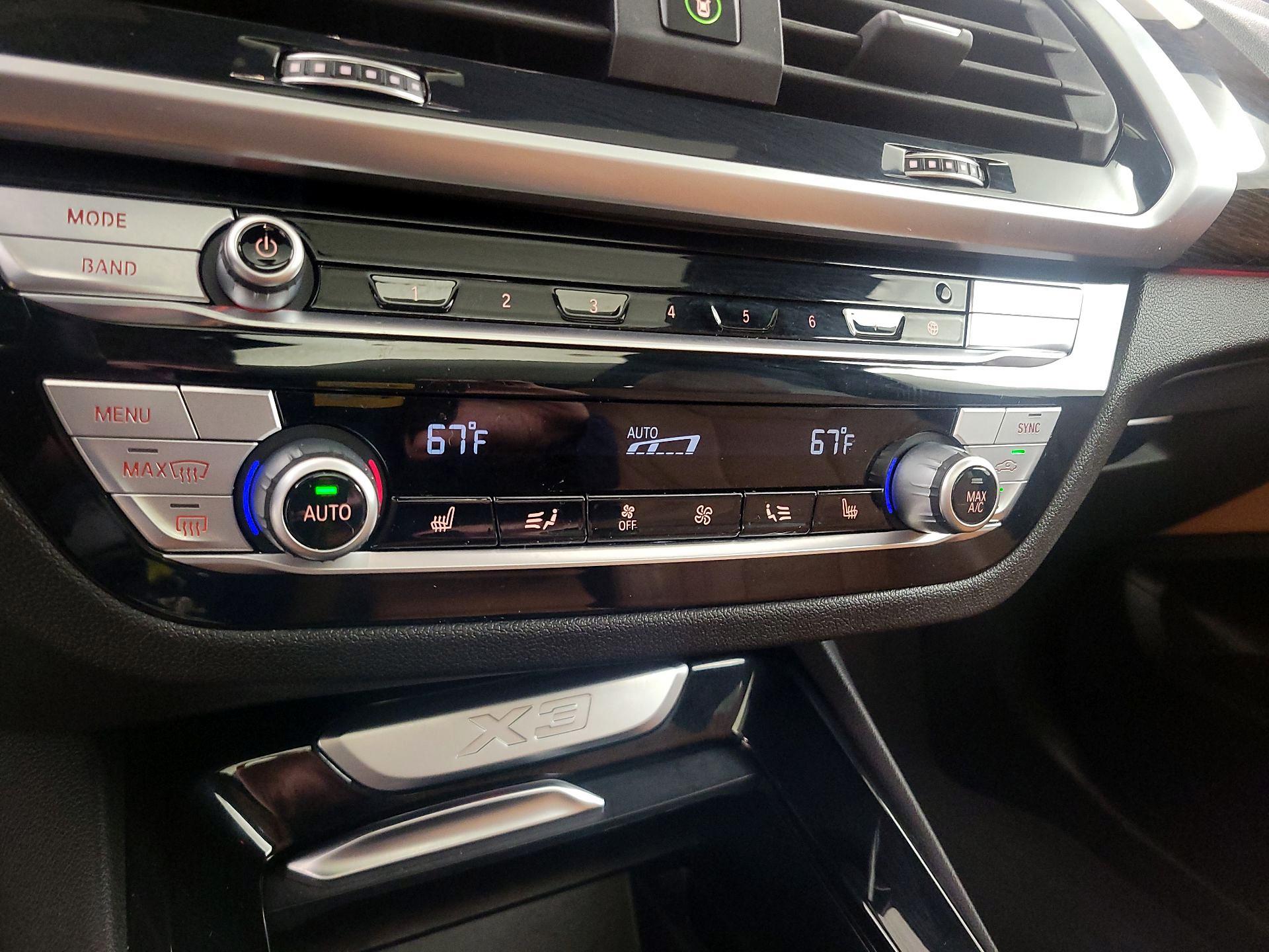 Thumbnail: 2021 BMW X3 - 17