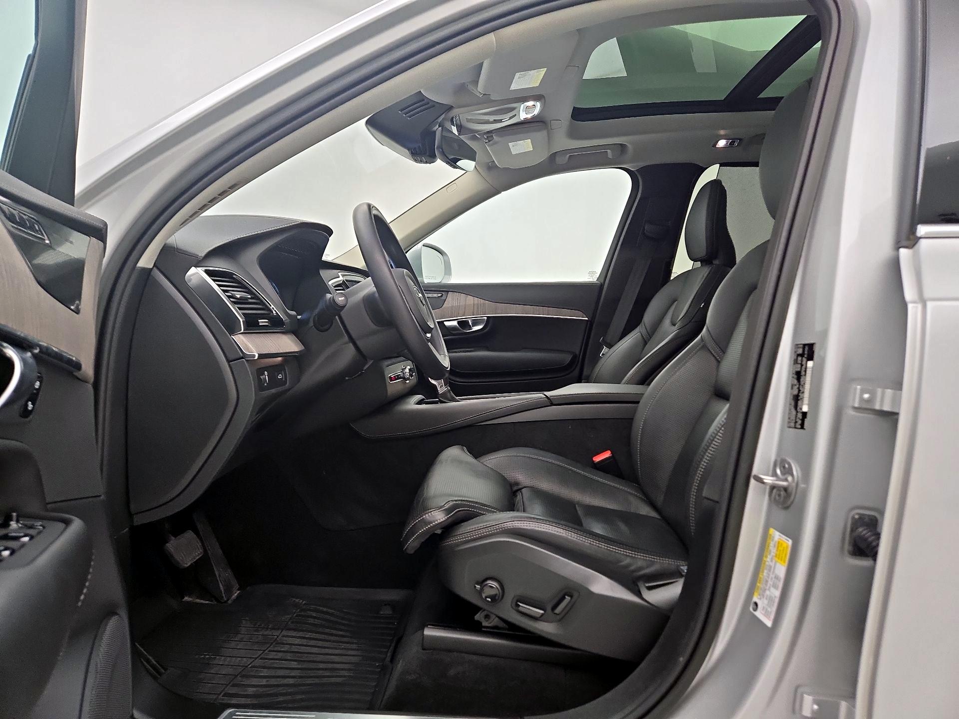 Thumbnail: 2022 Volvo XC90 - 11