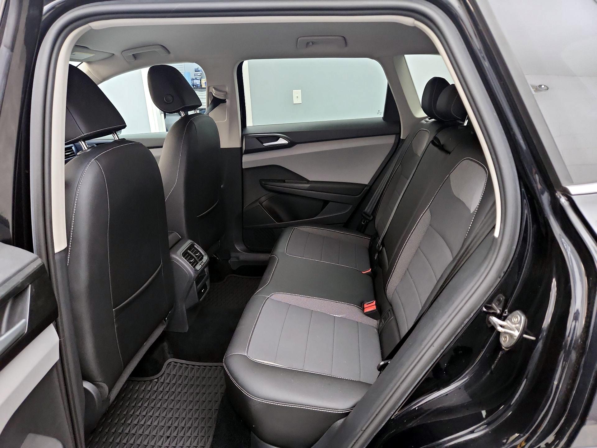 Thumbnail: 2022 Volkswagen Taos - 19