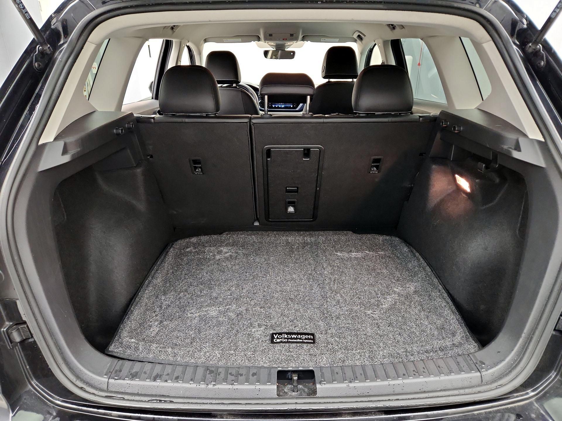 Thumbnail: 2022 Volkswagen Taos - 20