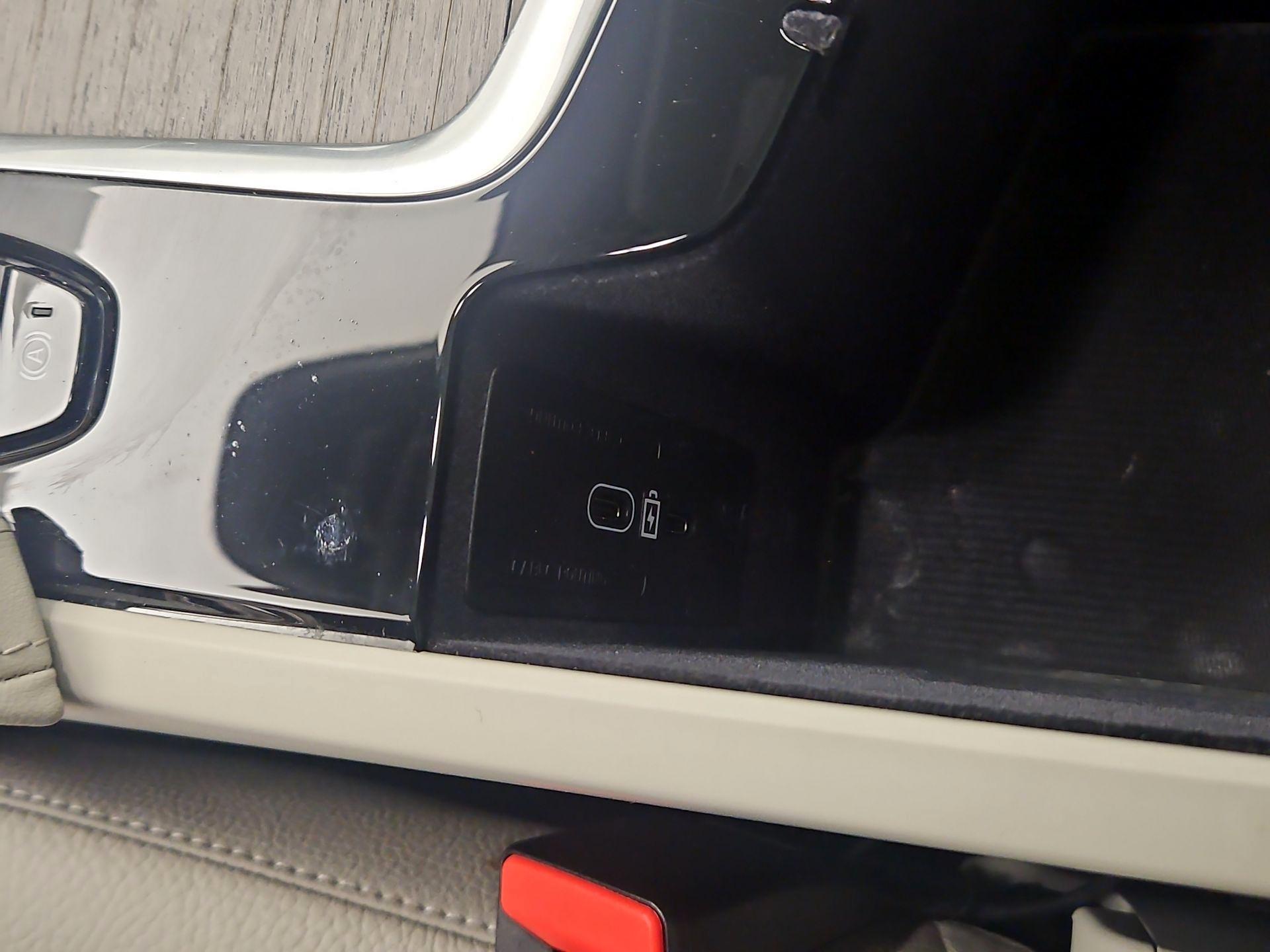 Thumbnail: 2023 Volvo XC90 - 19