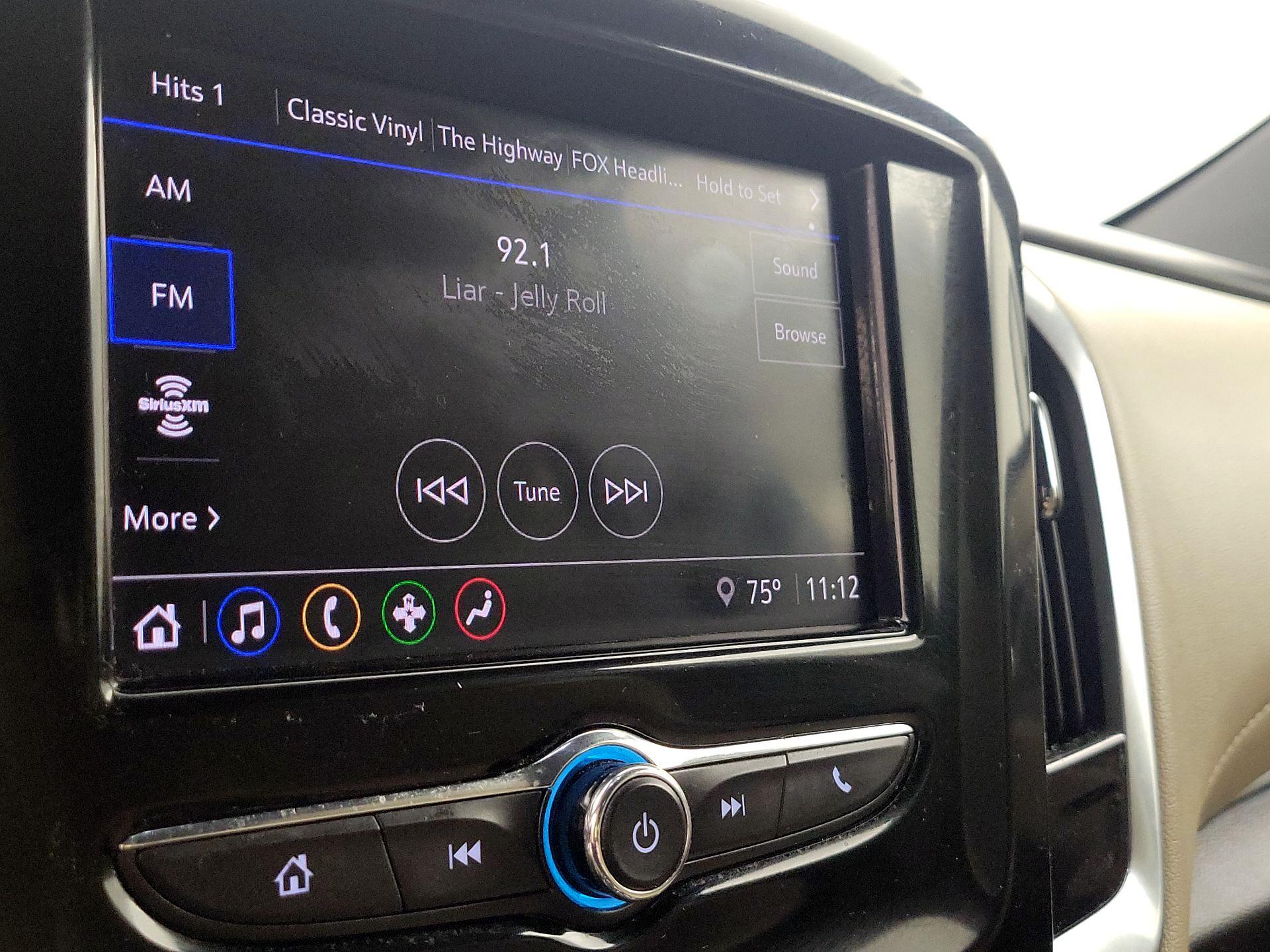 Thumbnail: 2022 Chevrolet Traverse - 15