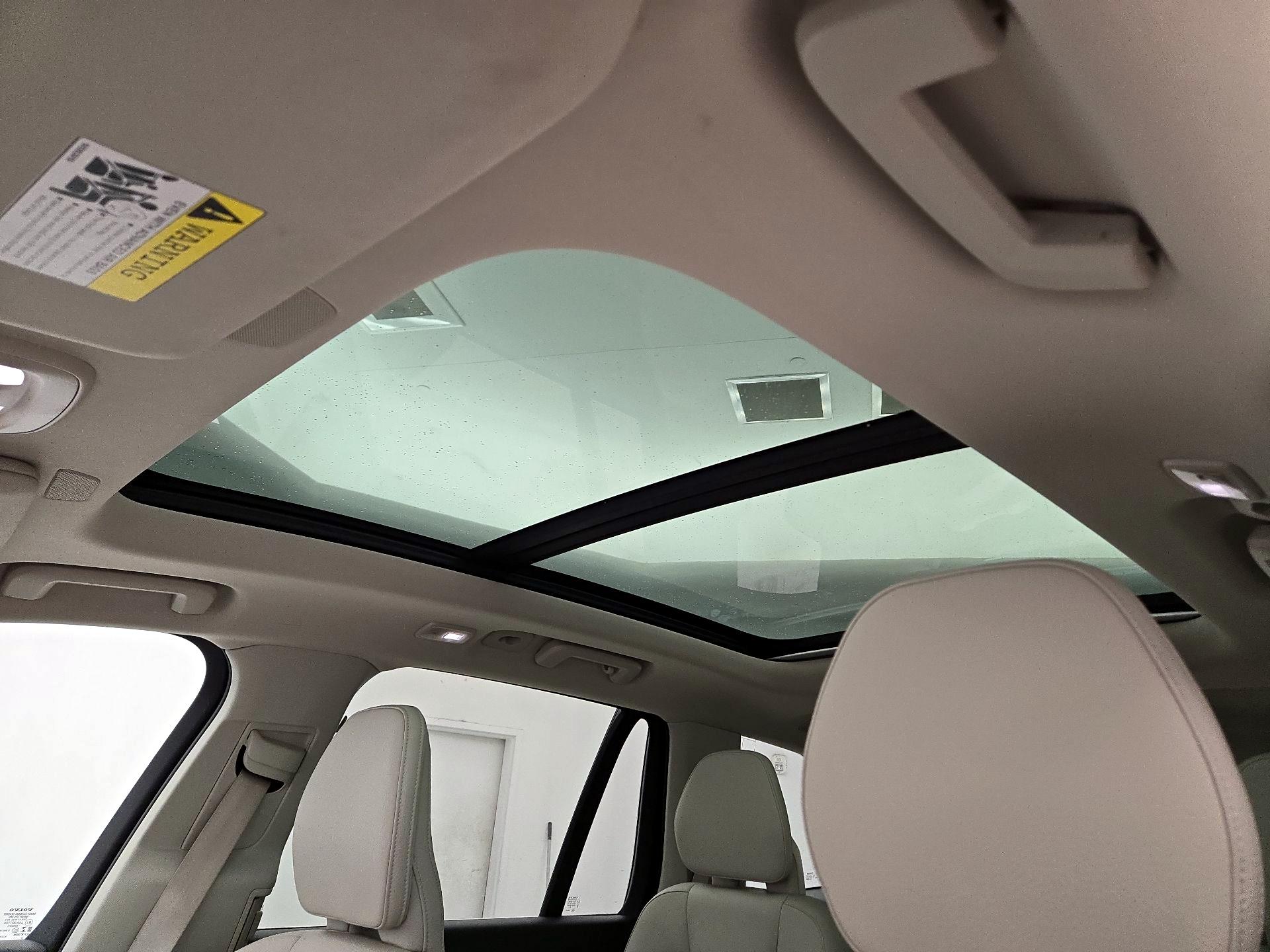 Thumbnail: 2023 Volvo XC90 - 19