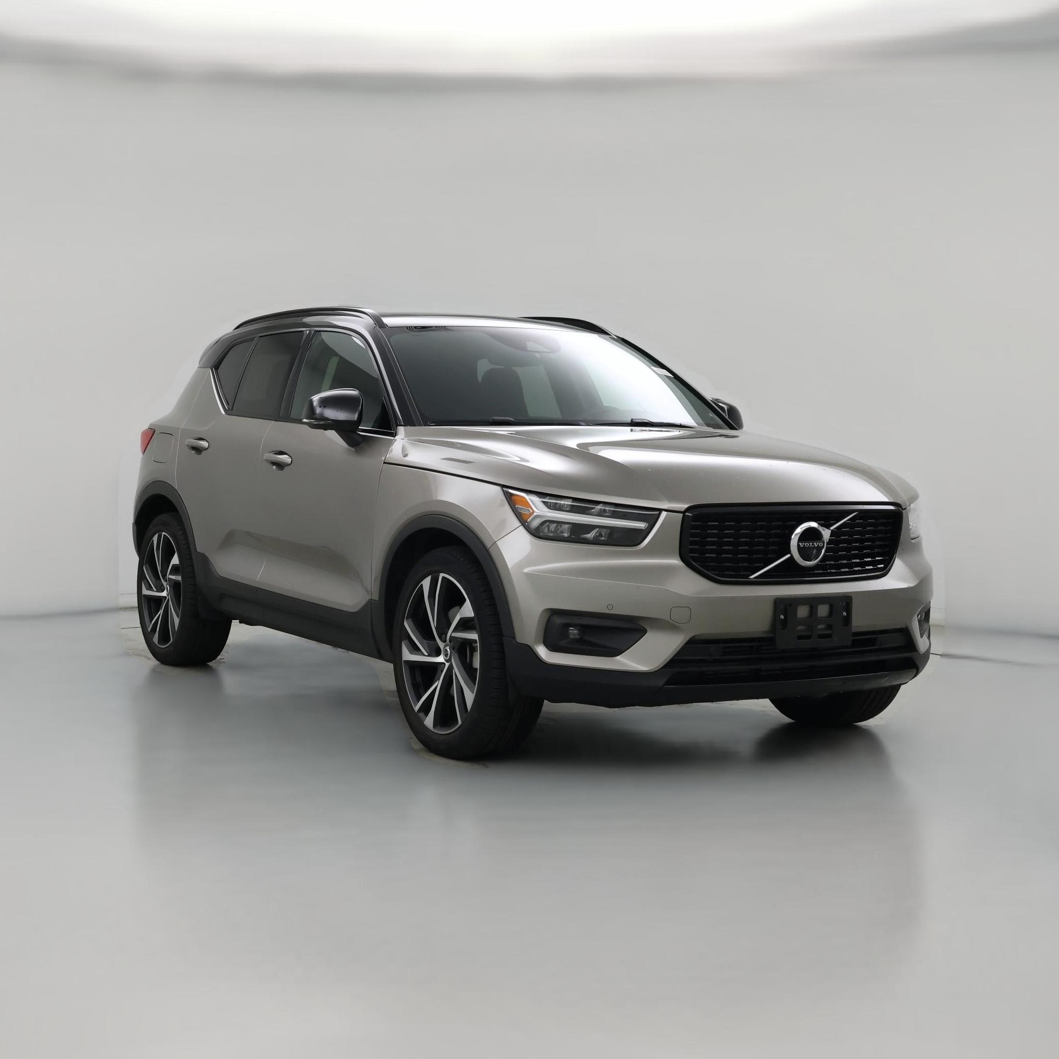 Thumbnail: 2022 Volvo XC40 - 1