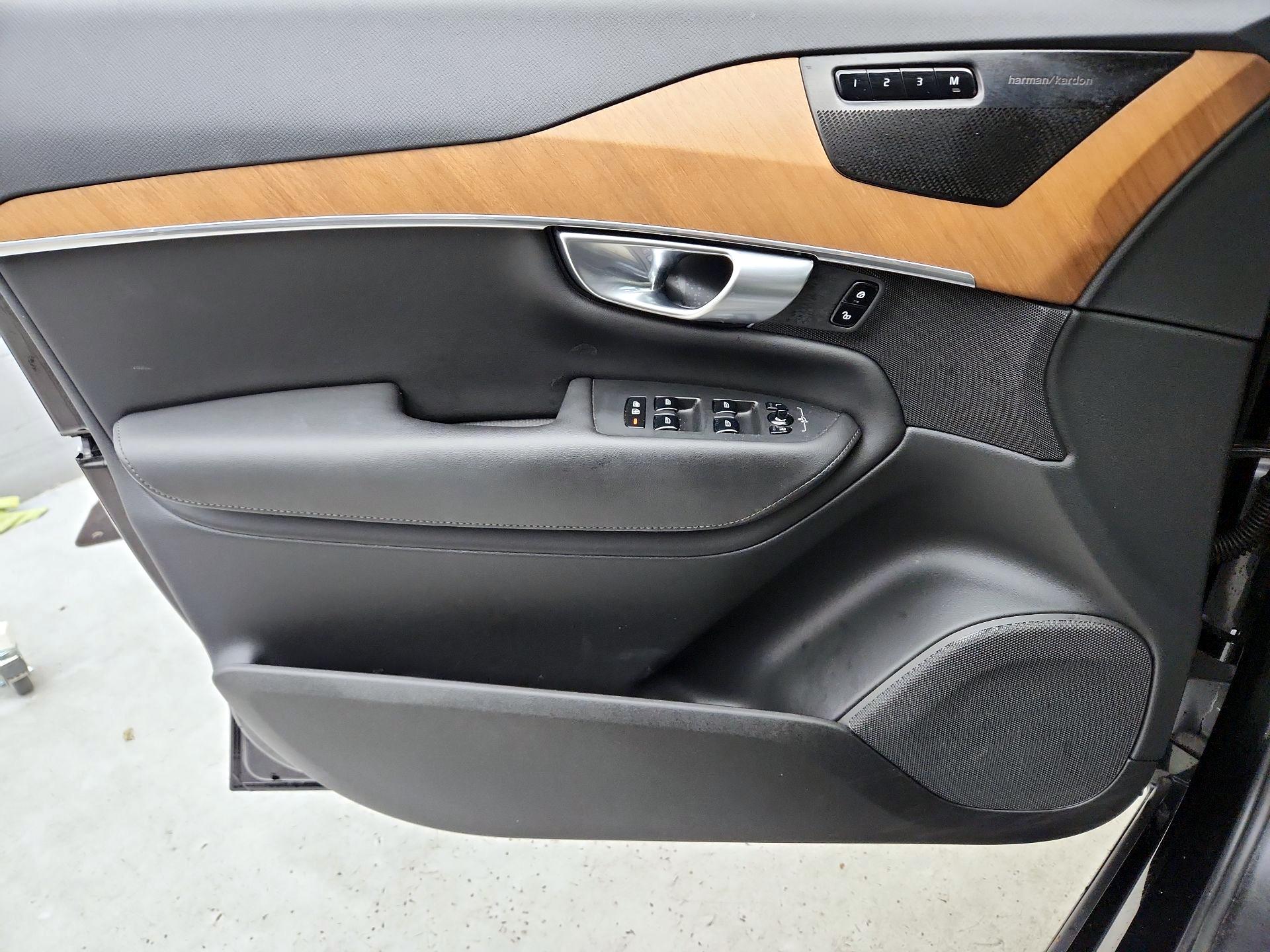 Thumbnail: 2024 Volvo XC90 - 12