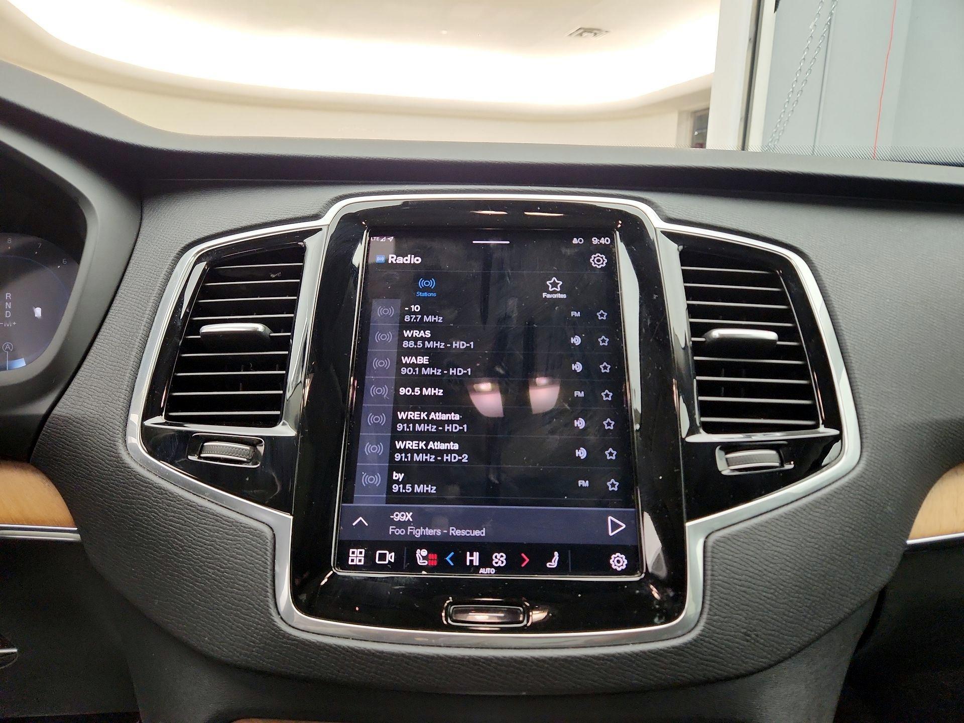 Thumbnail: 2024 Volvo XC90 - 16