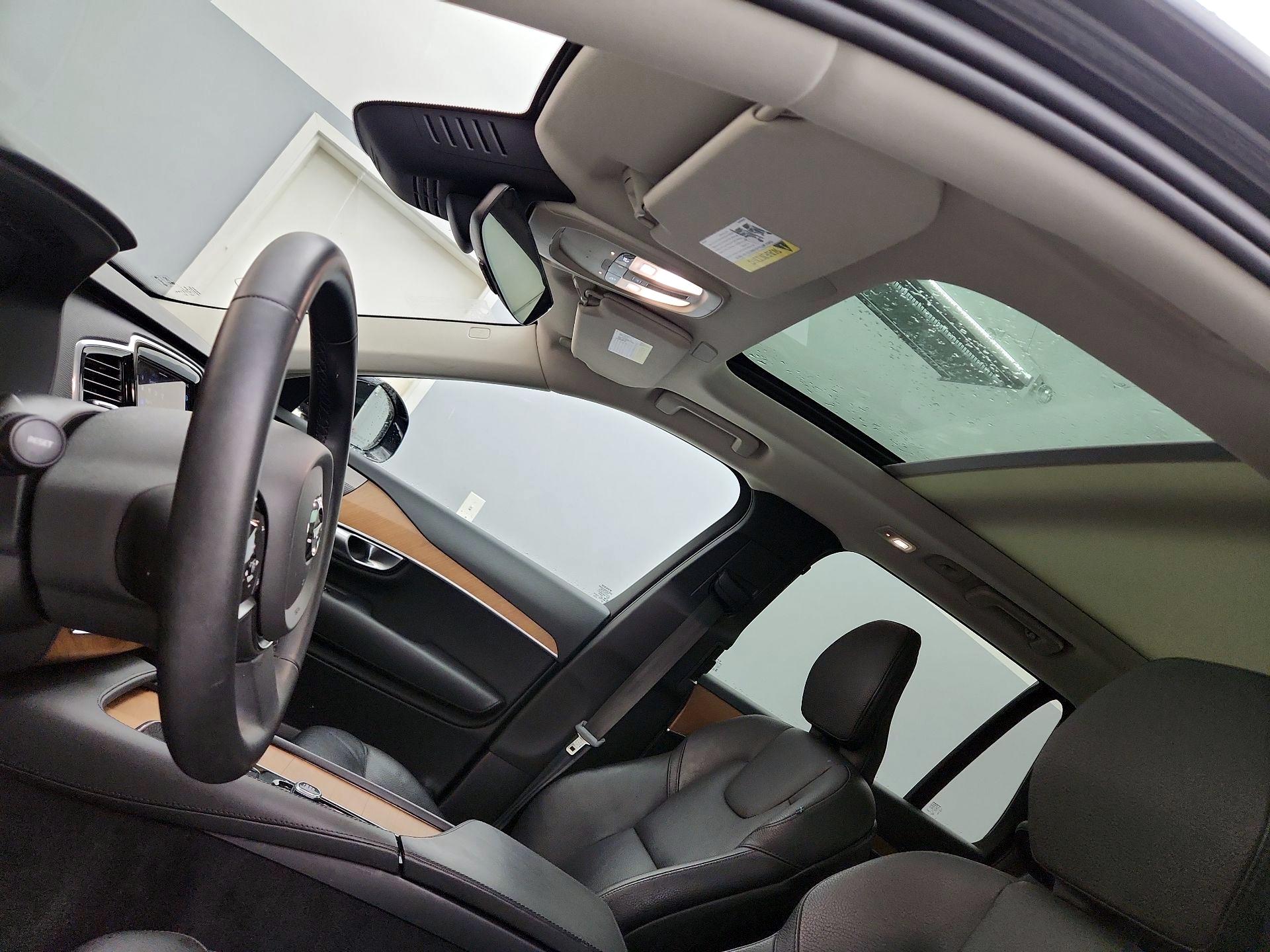 Thumbnail: 2024 Volvo XC90 - 20