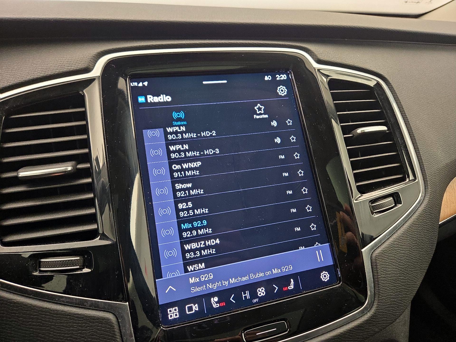 Thumbnail: 2023 Volvo XC90 - 16