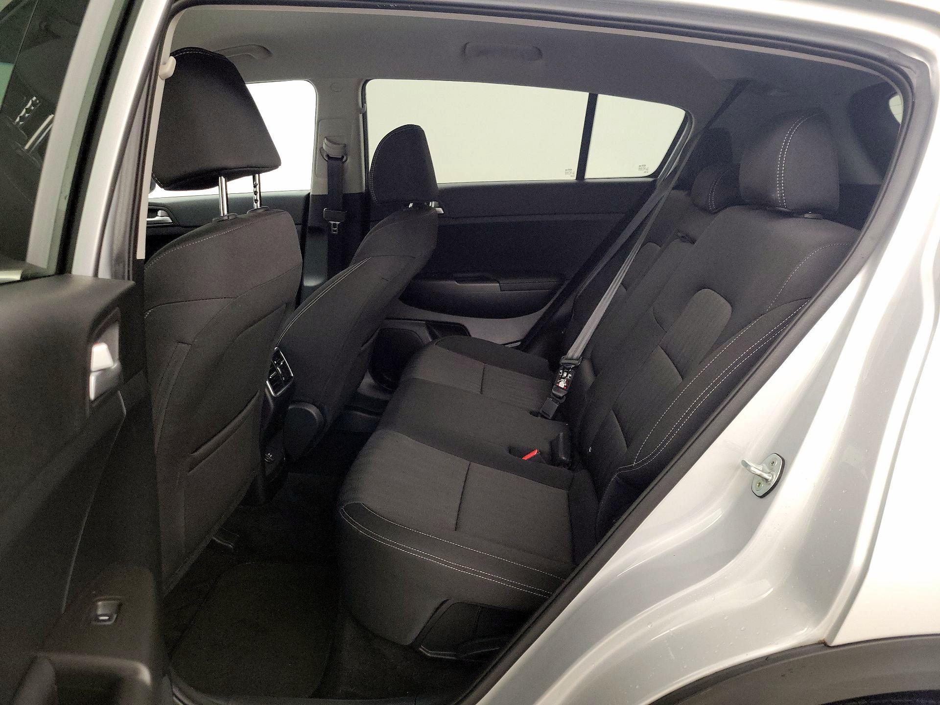 Thumbnail: 2020 Kia Sportage - 19