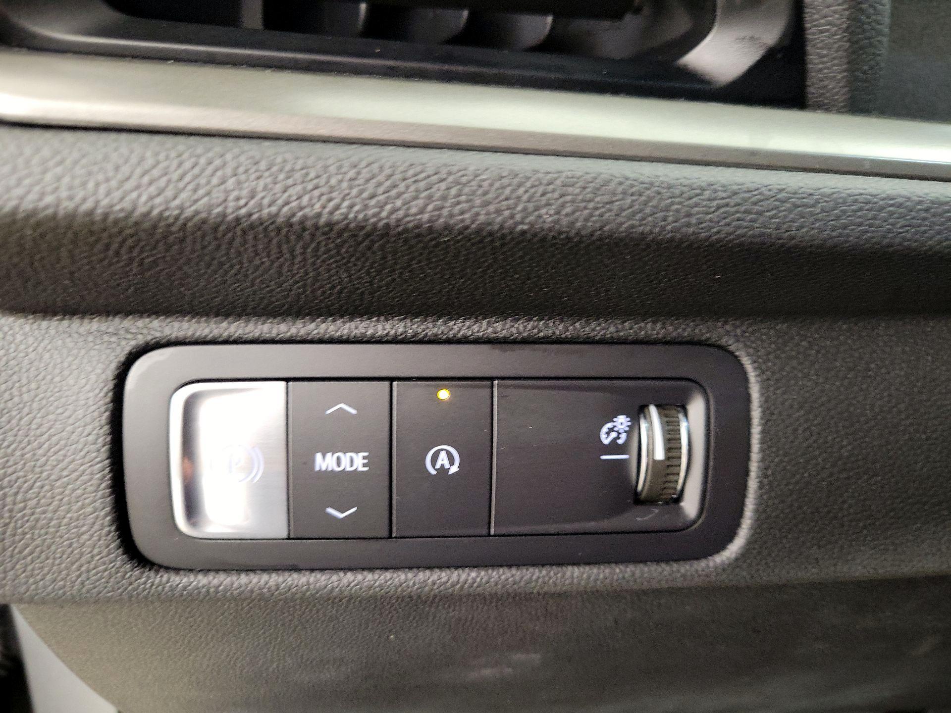 Thumbnail: 2025 Chevrolet Traverse - 13